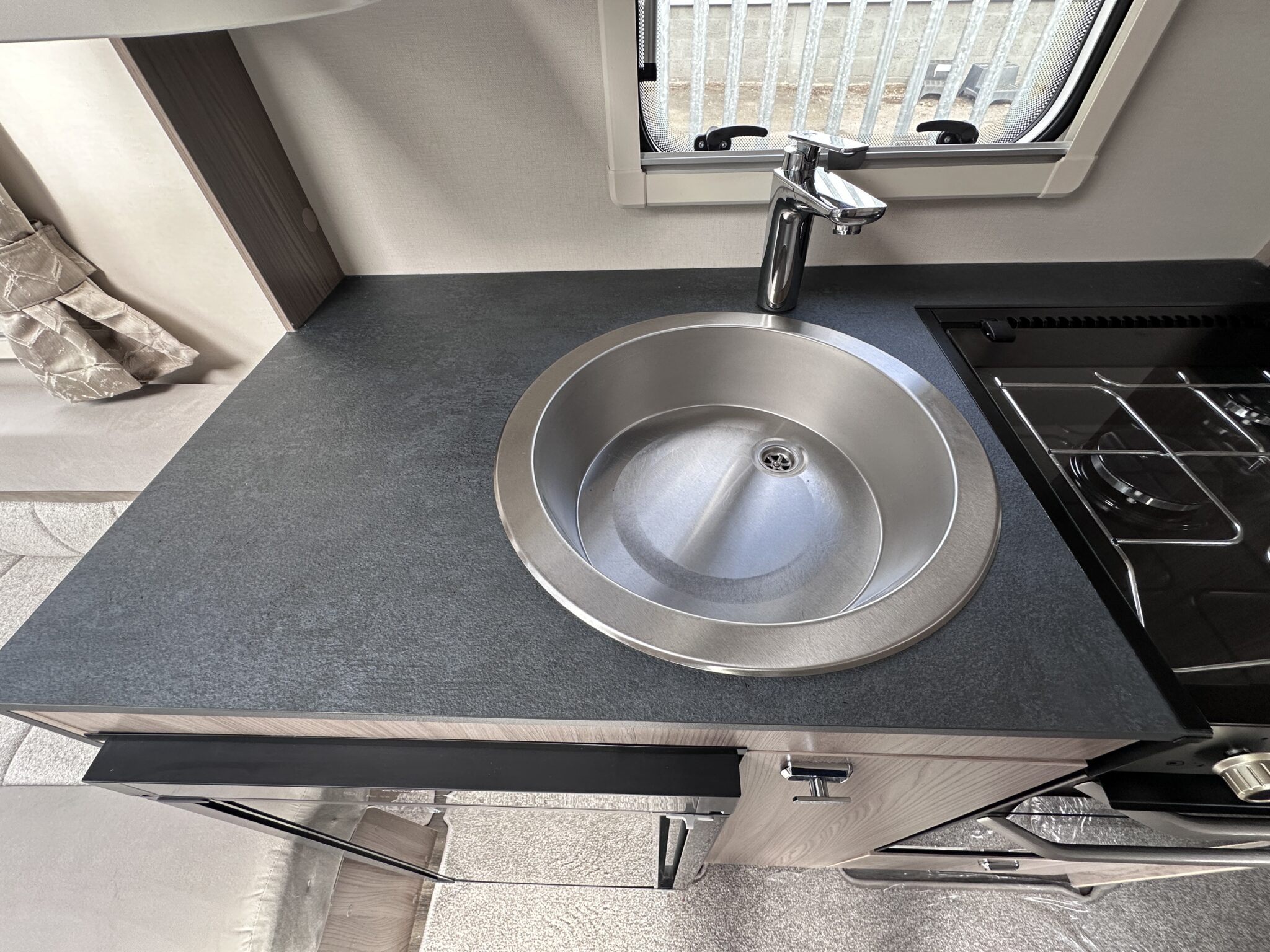 Swift Sunrise 880 – 2023 Caravan - Image 56