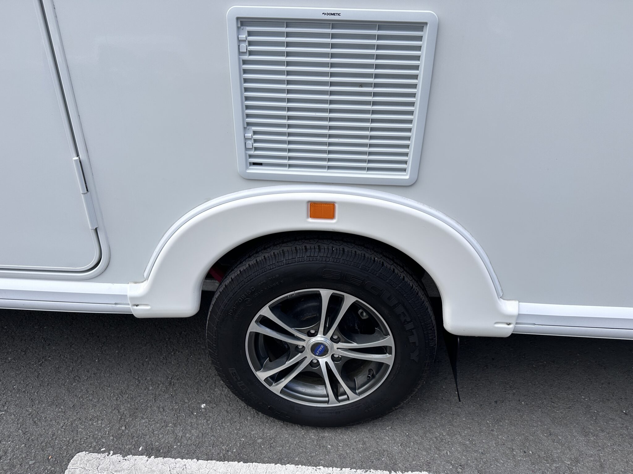 Bailey Alicanto Grande Lisbon – 2022 Caravan - Image 29