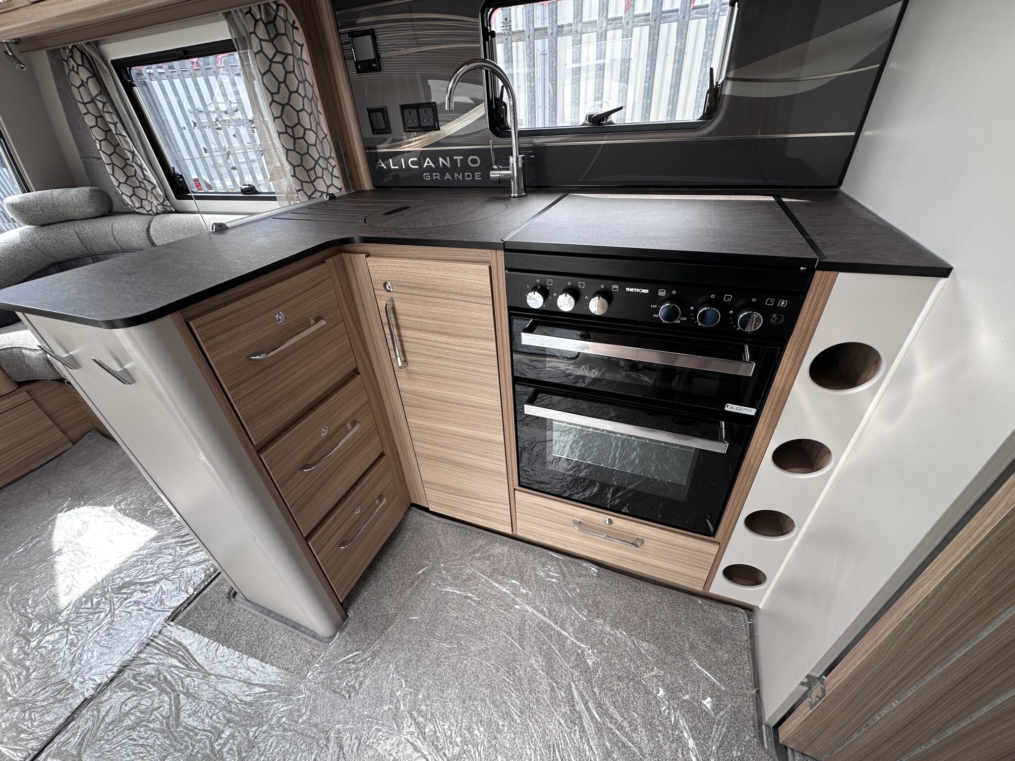 Bailey Alicanto Grande Lisbon – 2022 Caravan - Image 68