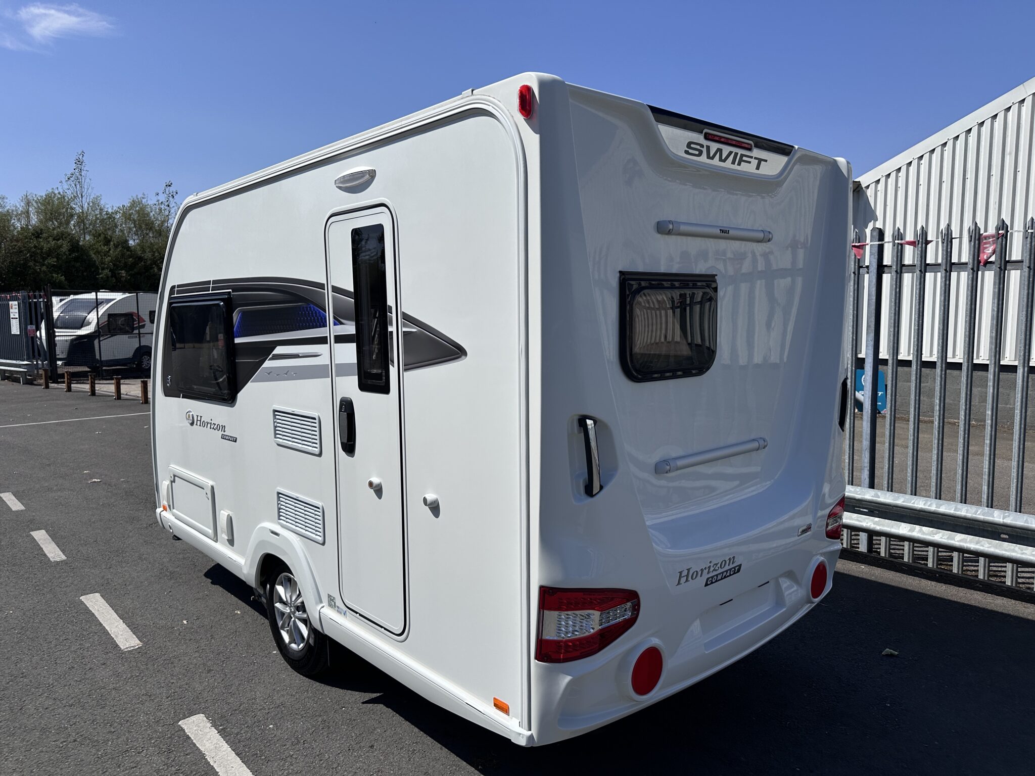 Swift Horizon Compact – 2023 Caravan - Image 4