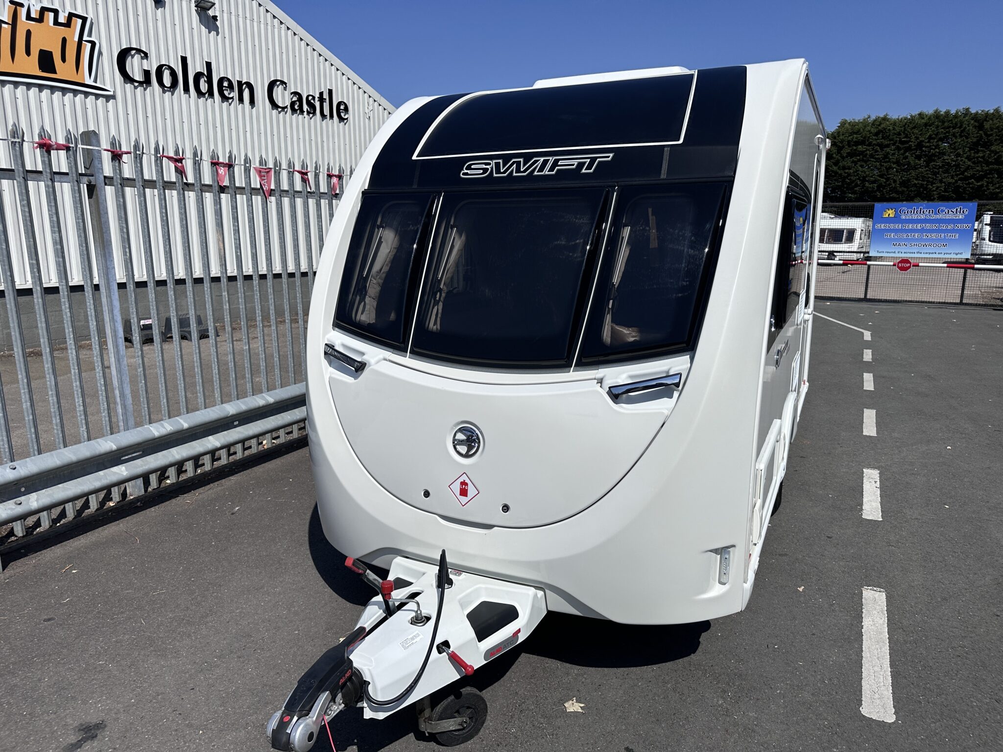 Swift Horizon Compact – 2023 Caravan - Image 8
