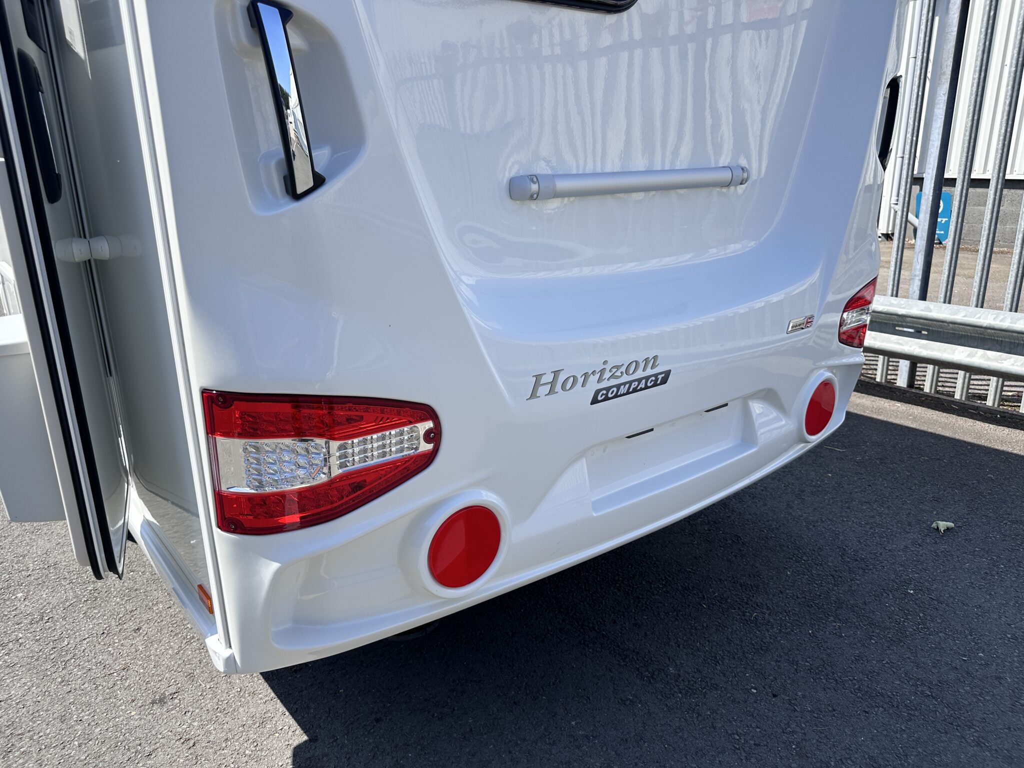 Swift Horizon Compact – 2023 Caravan - Image 24