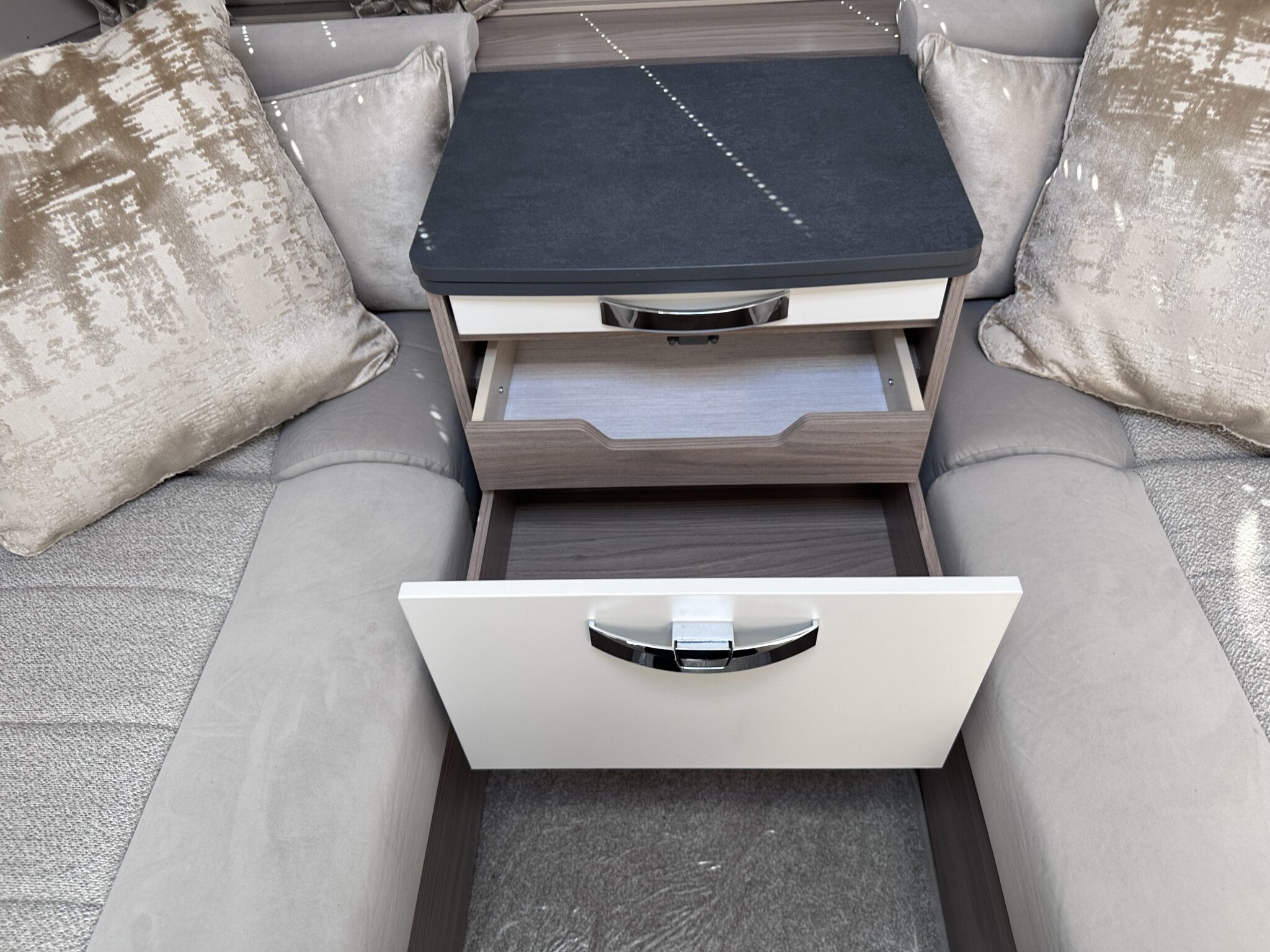 Swift Horizon Compact – 2023 Caravan - Image 38