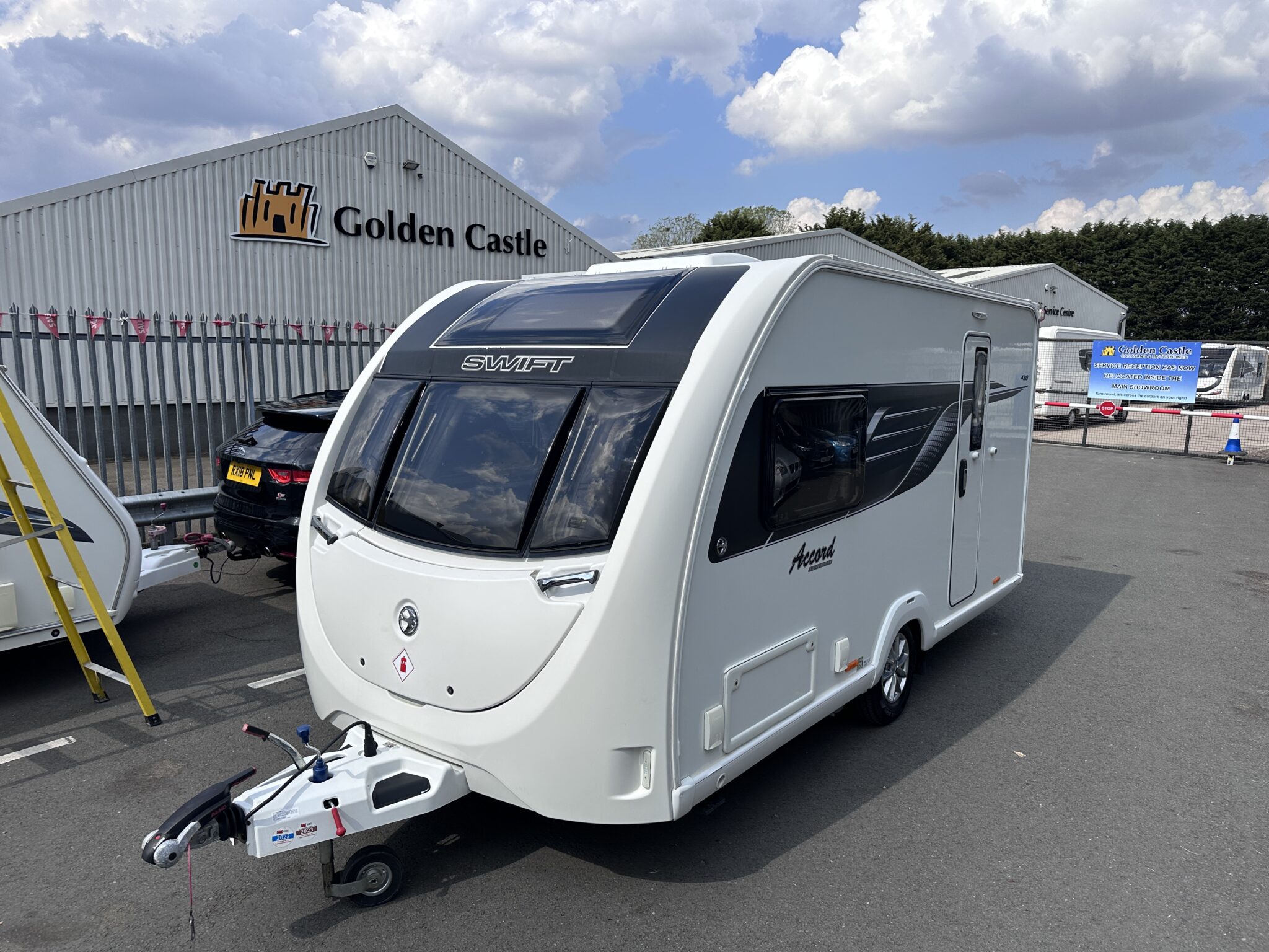 Swift Accord 480 (Alpine 2) – 2021 Caravan - Image 2