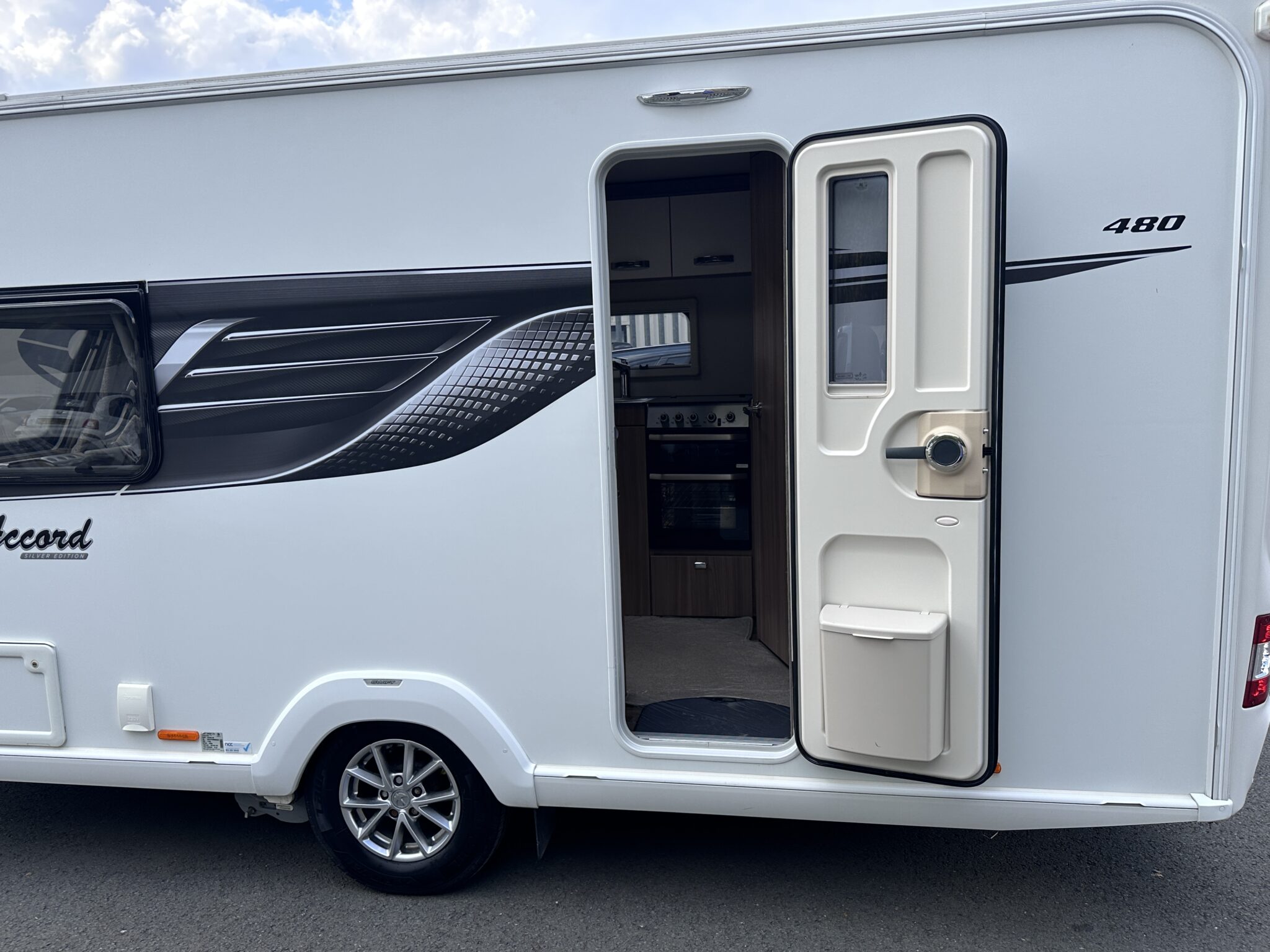 Swift Accord 480 (Alpine 2) – 2021 Caravan - Image 10