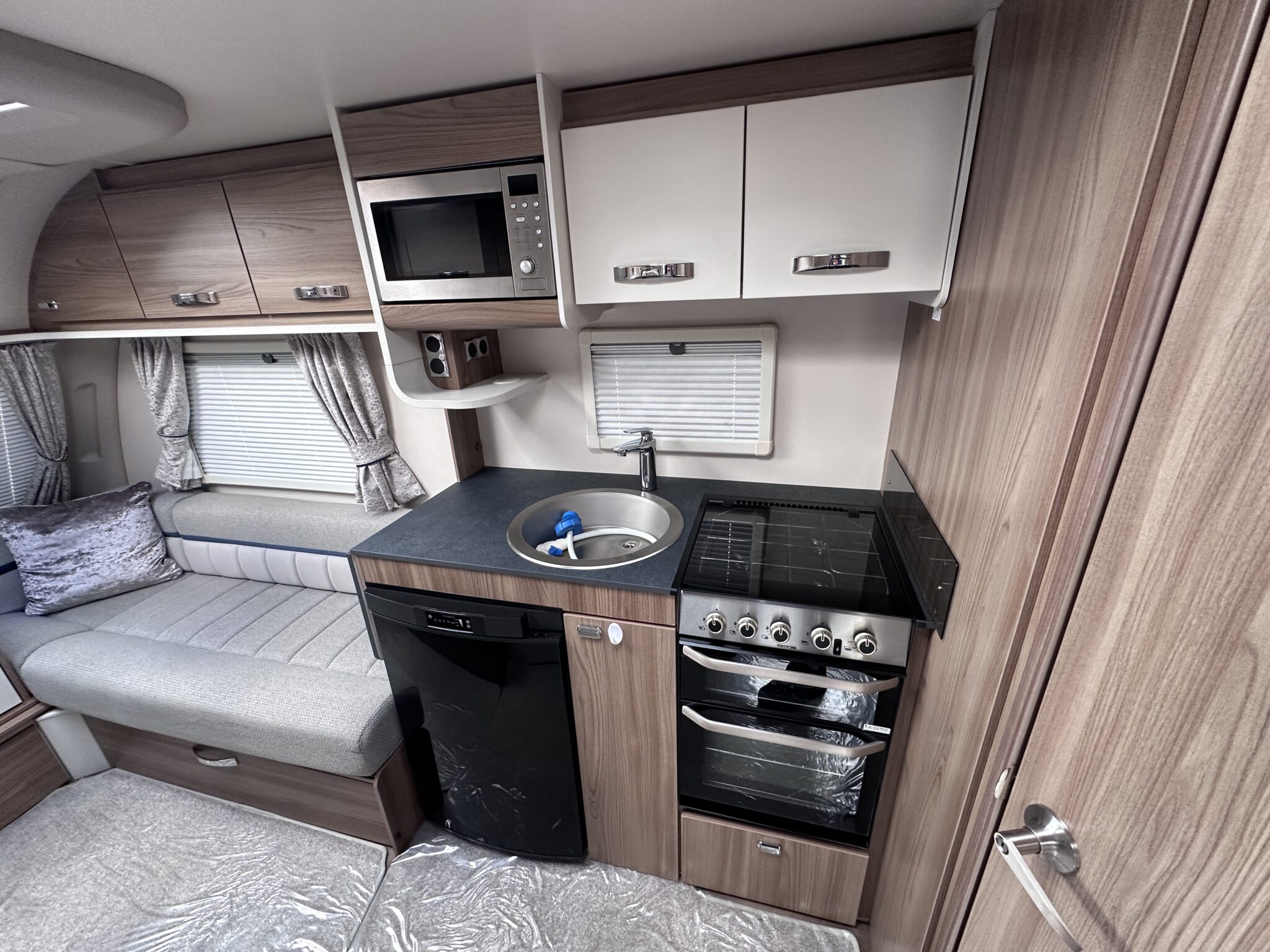 Swift Accord 480 (Alpine 2) – 2021 Caravan - Image 27