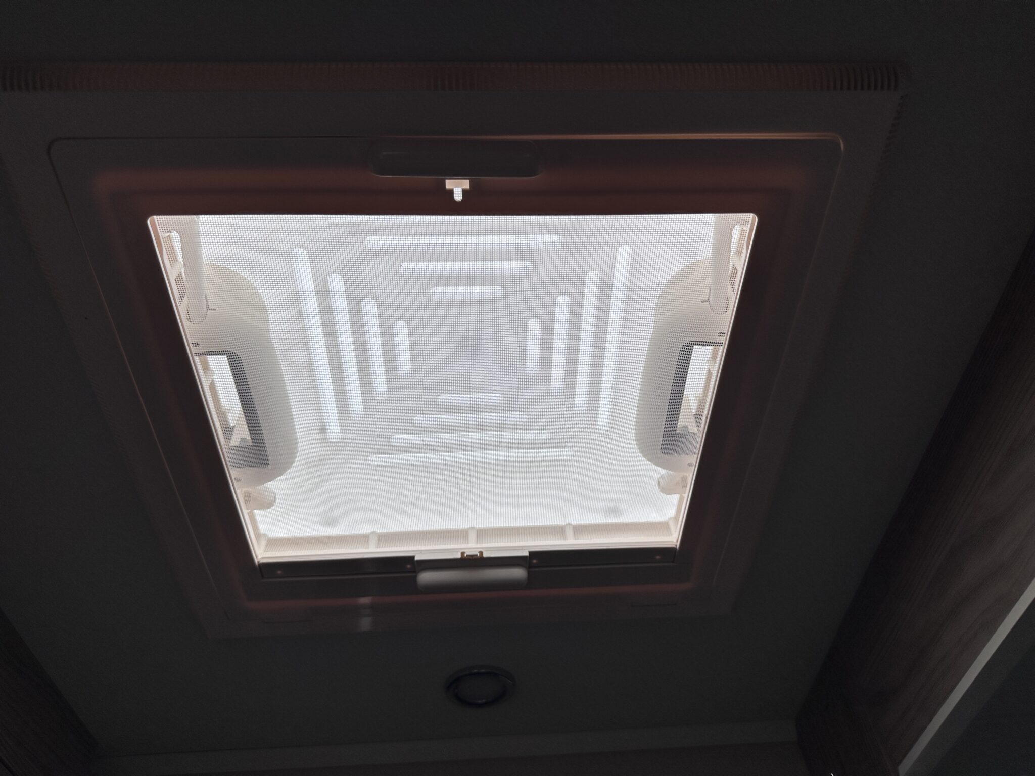 Elddis Xplore 422 – 2023 Caravan - Image 77