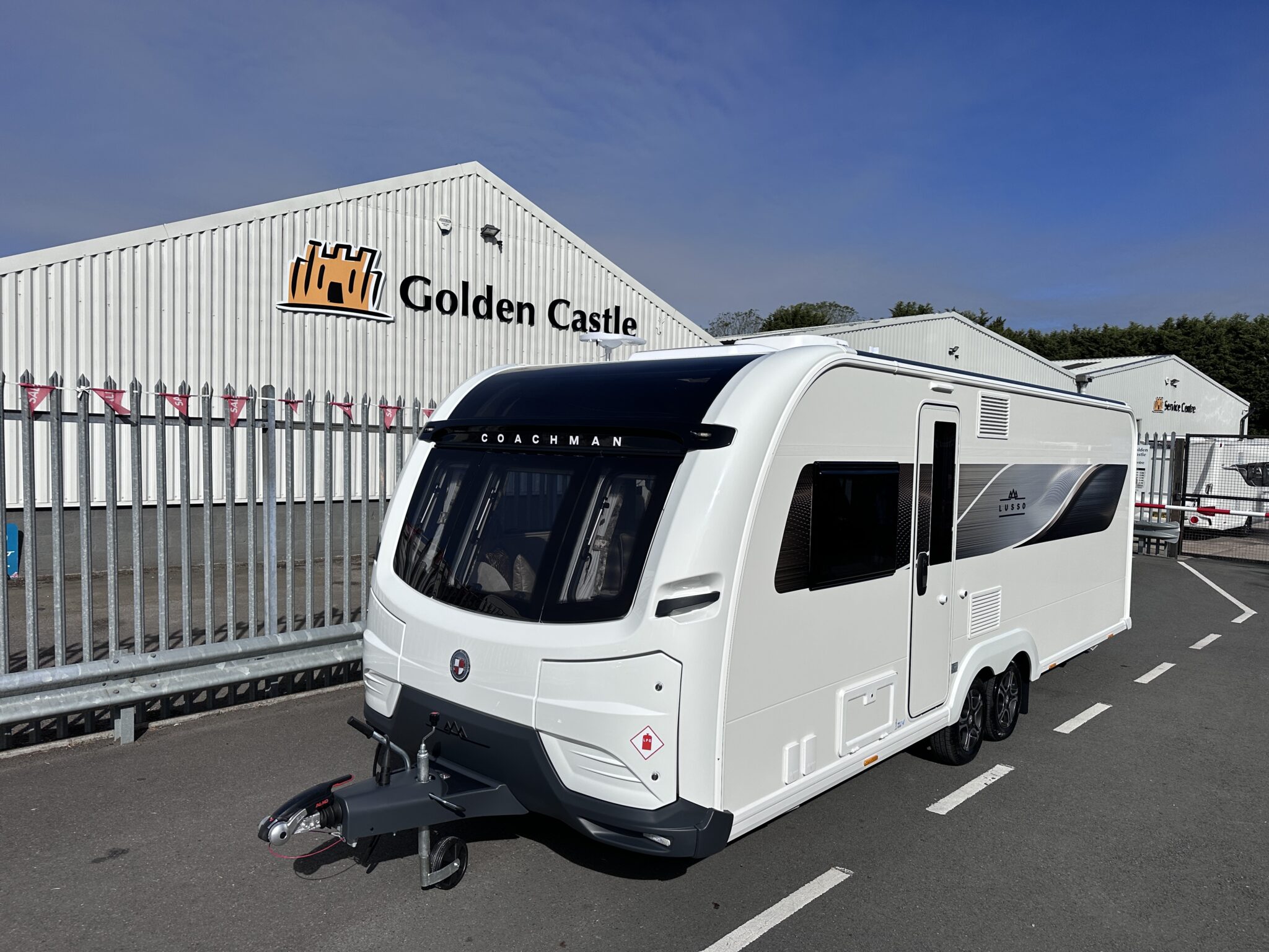 Coachman Lusso III — 2027 Season