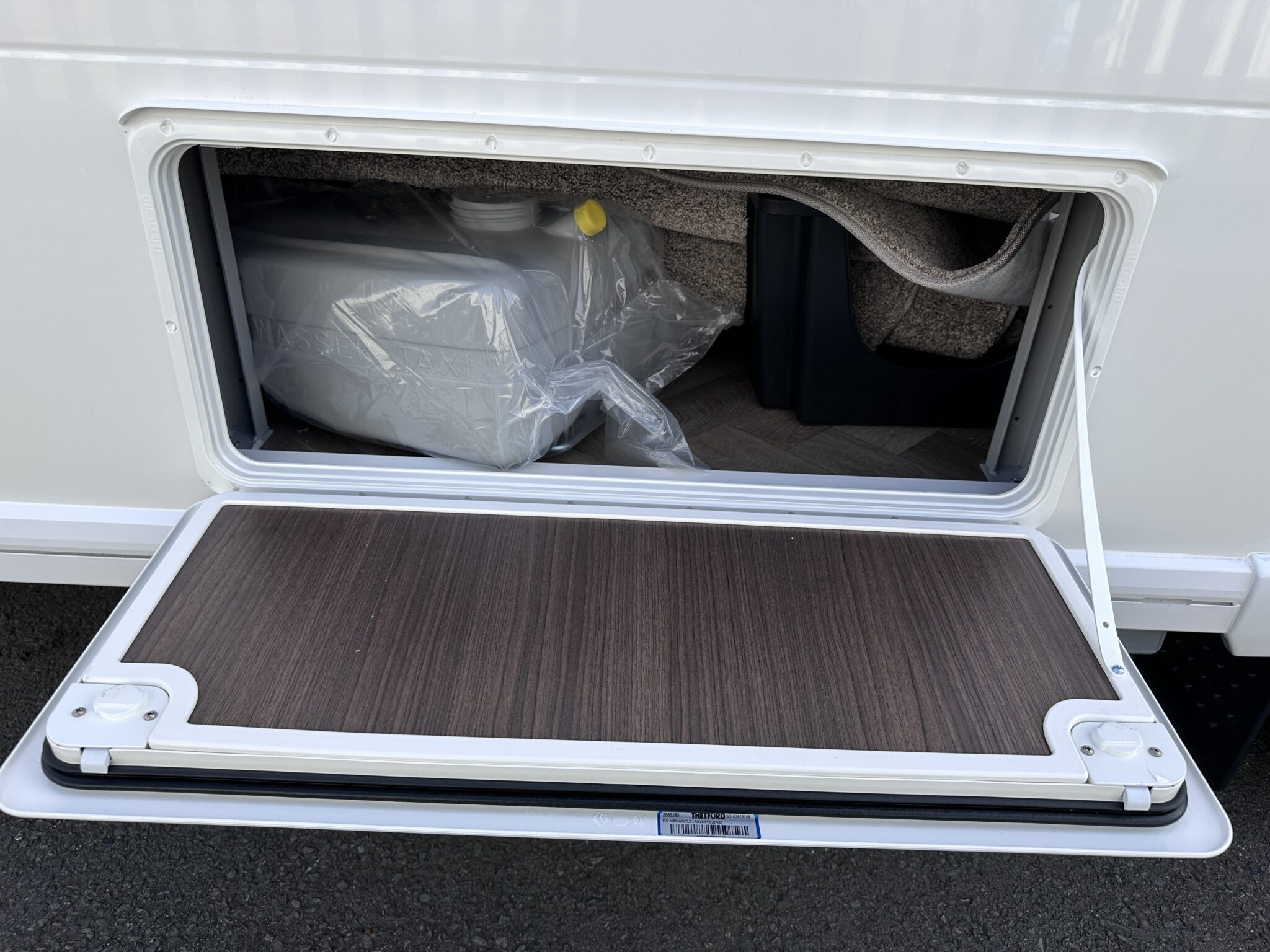 Coachman Lusso III — 2027 Season - Image 44