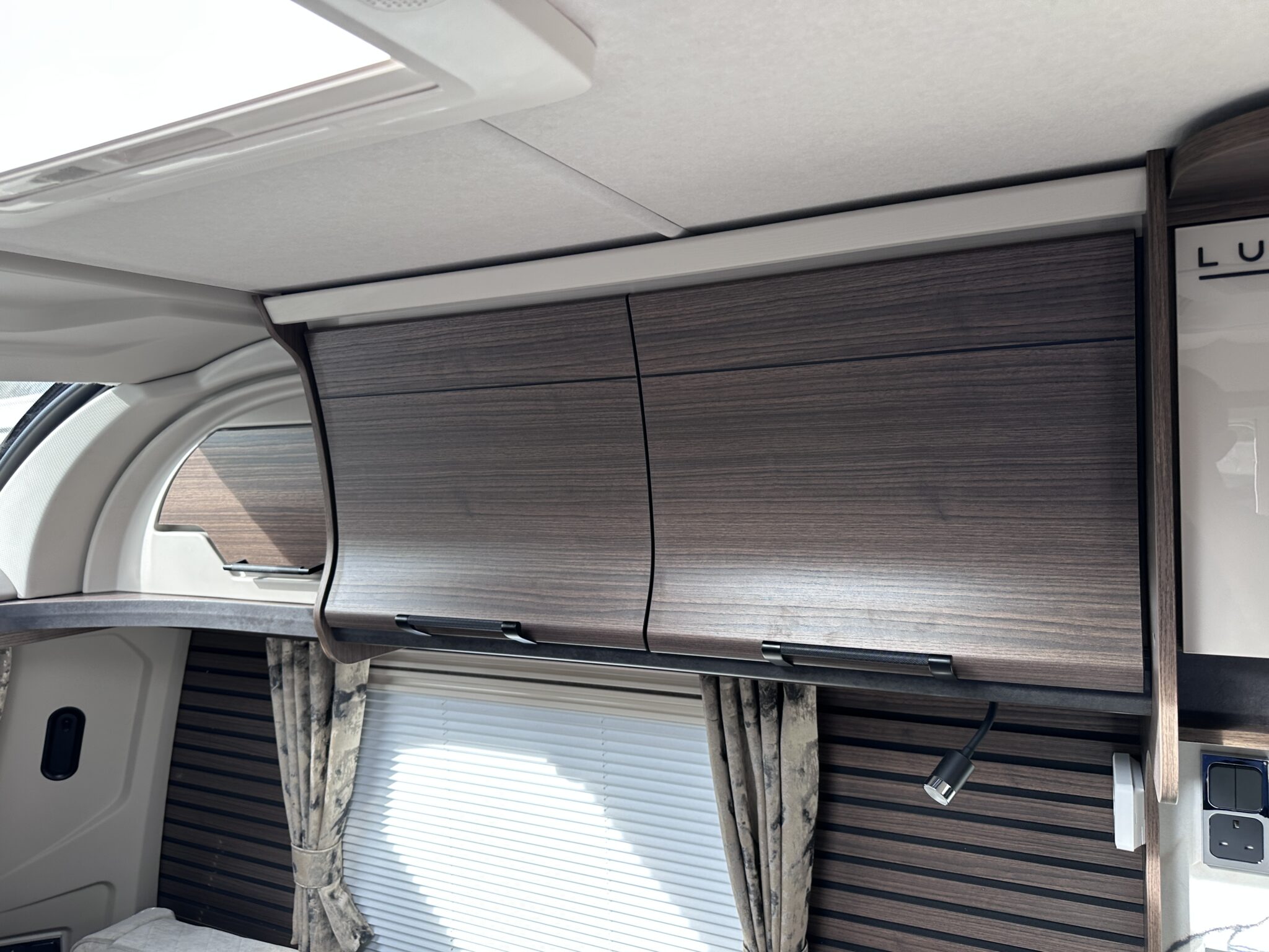 Coachman Lusso III — 2027 Season - Image 69