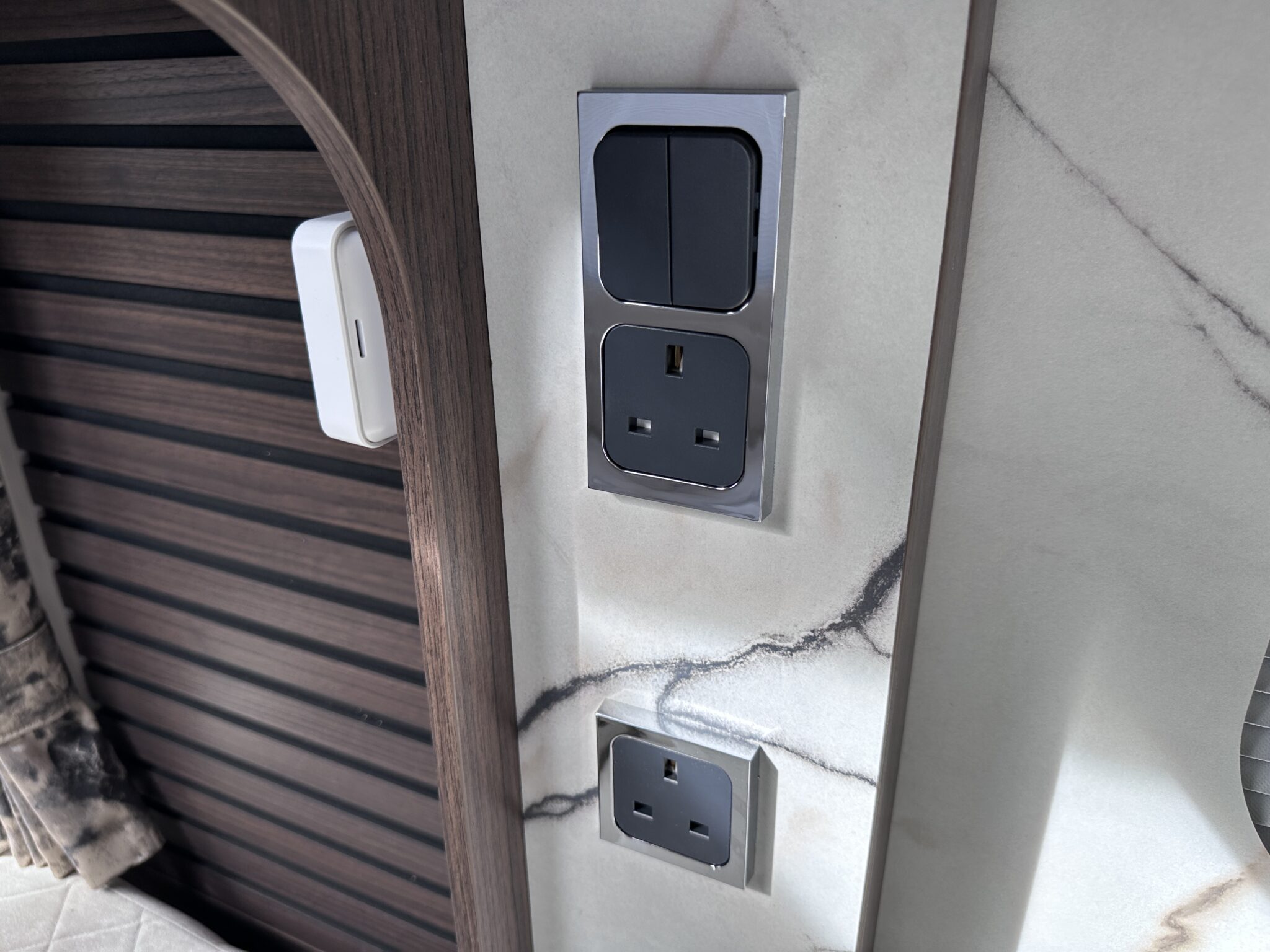Coachman Lusso III — 2027 Season - Image 94