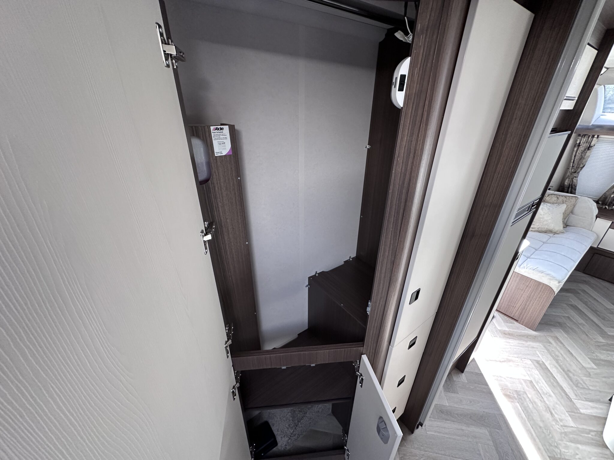 Coachman Lusso III — 2027 Season - Image 114