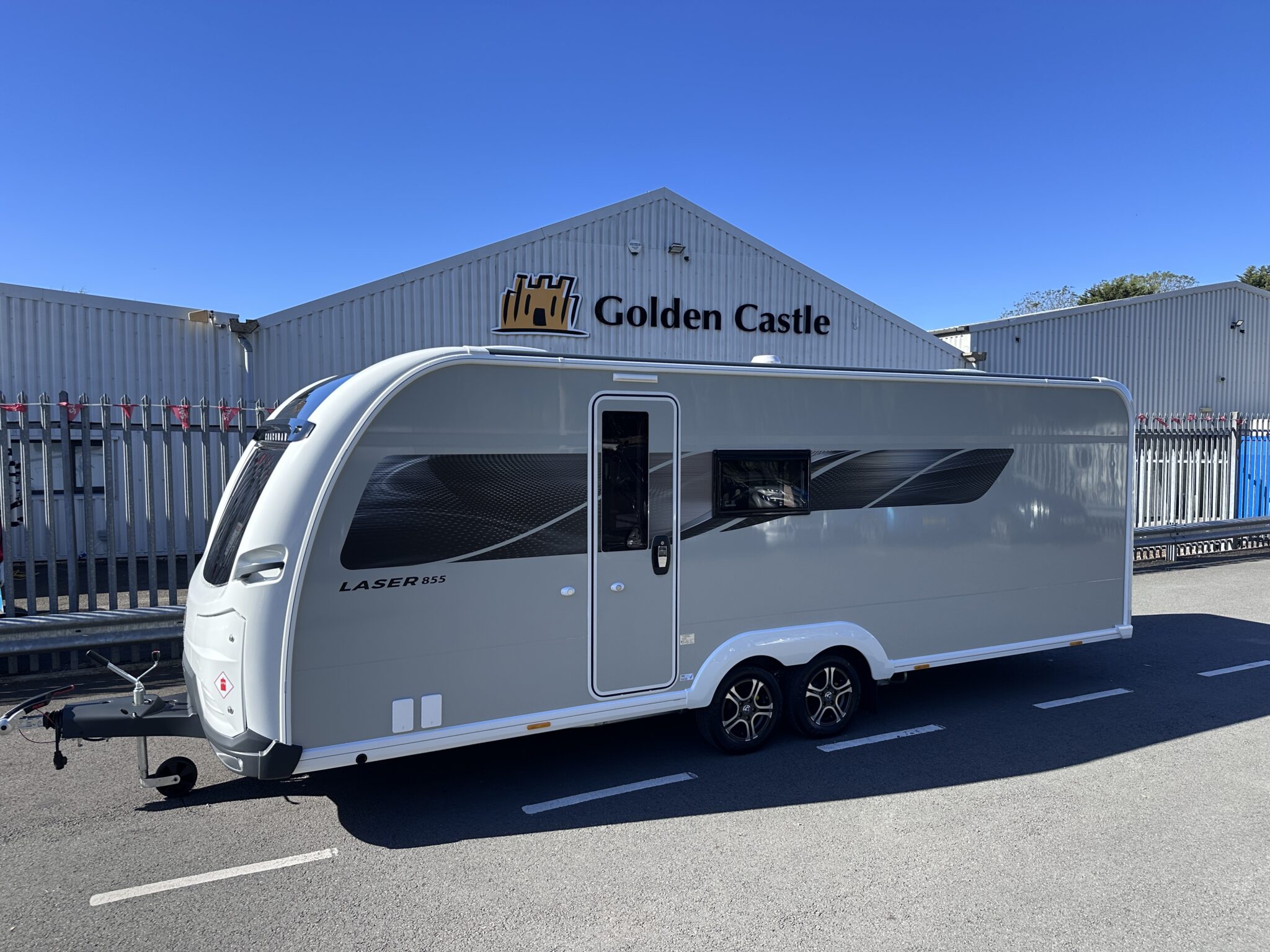 Coachman Laser 855 Xtra — 2027 Season - Image 9