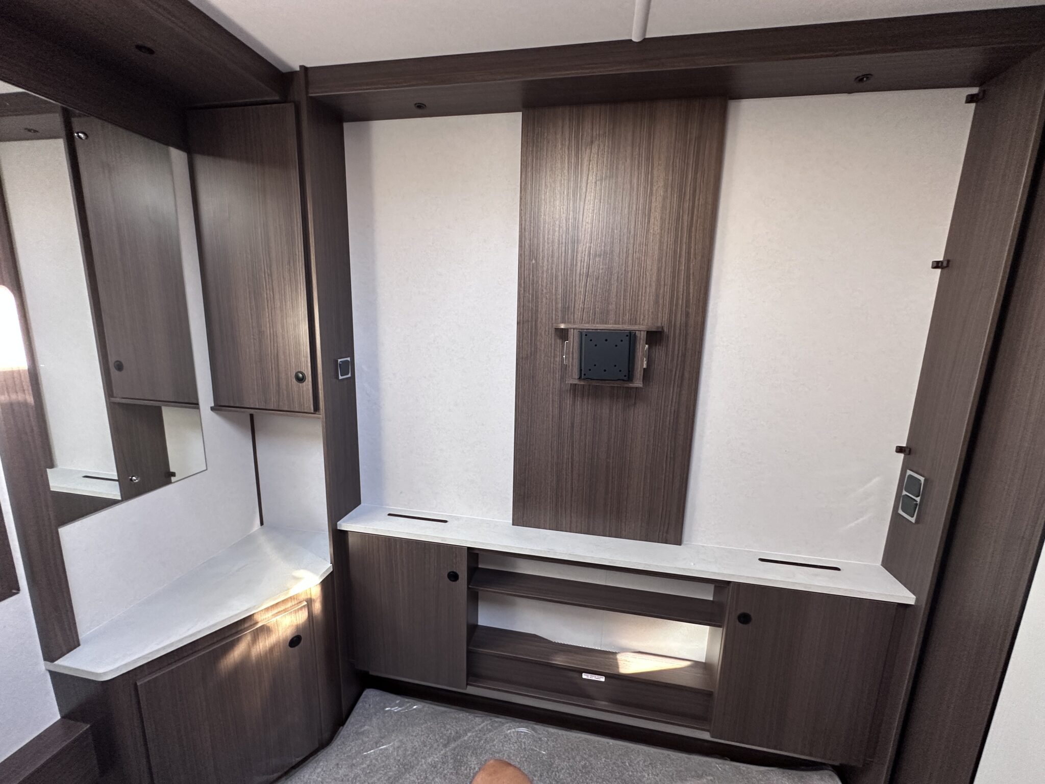 Coachman Laser 855 Xtra — 2027 Season - Image 117