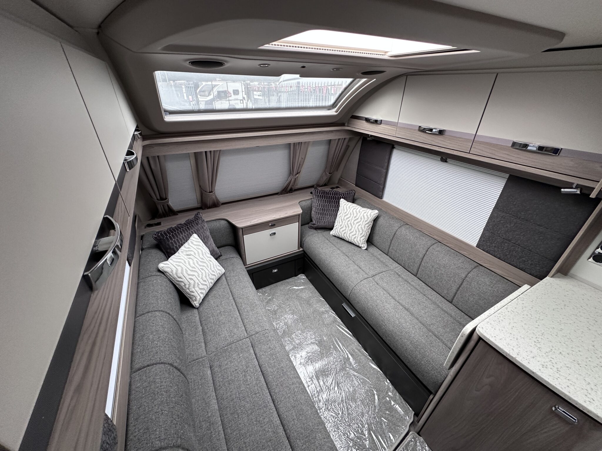 Swift Conqueror 480 — 2027 Season - Image 52
