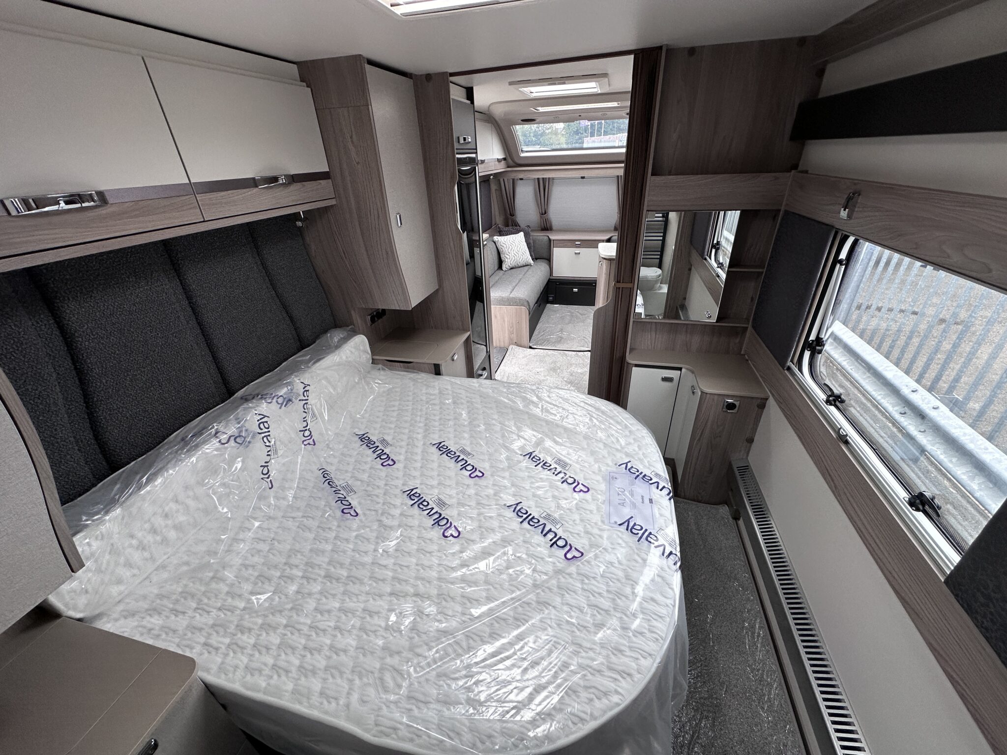 Swift Conqueror 580 — 2027 Season - Image 33