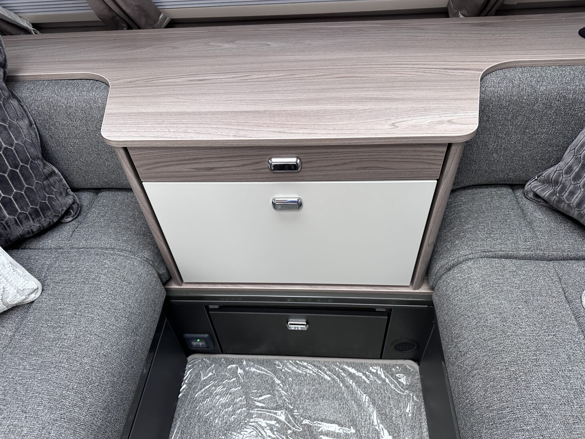 Swift Conqueror 580 — 2027 Season - Image 40