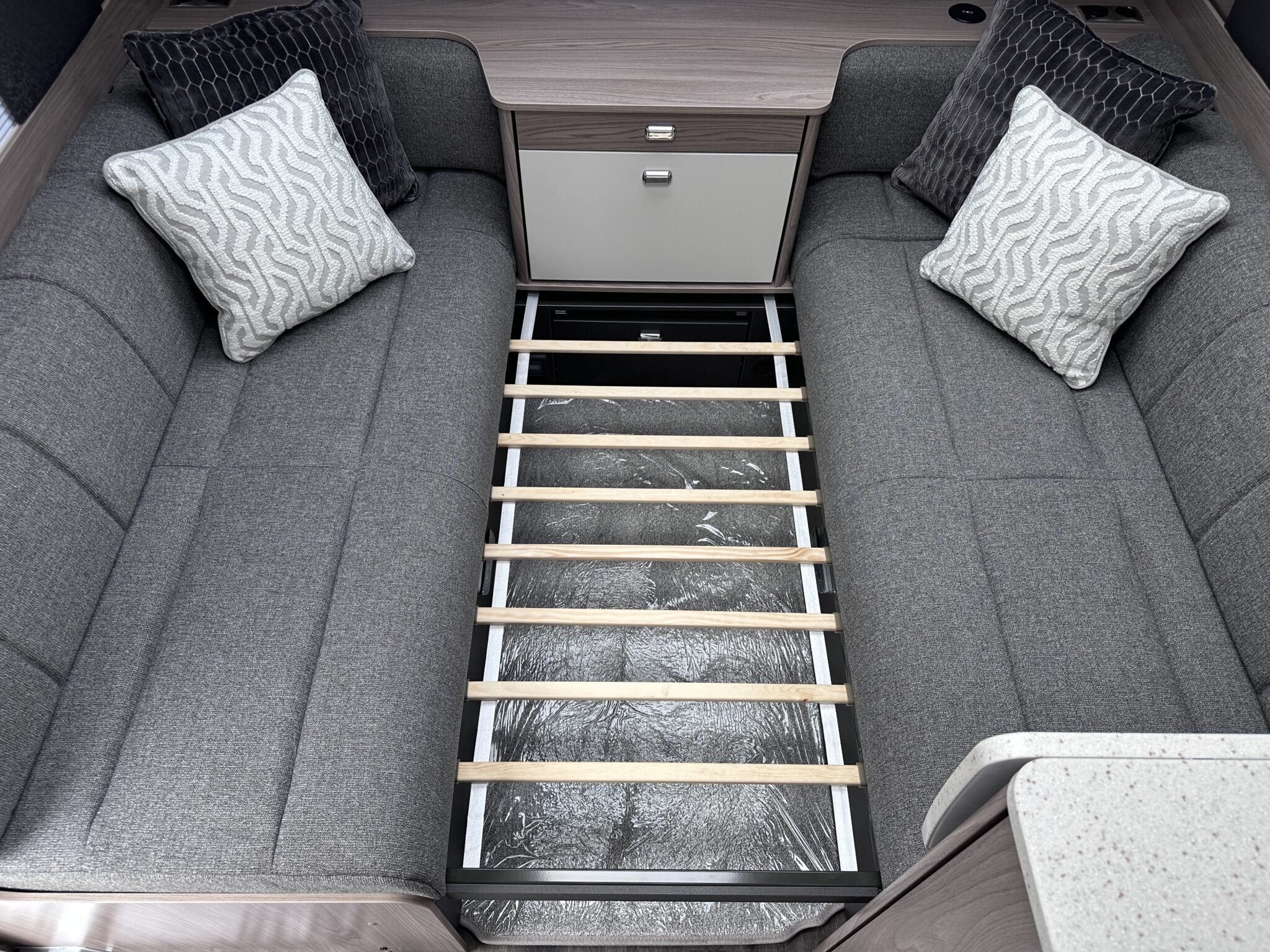 Swift Conqueror 580 — 2027 Season - Image 43