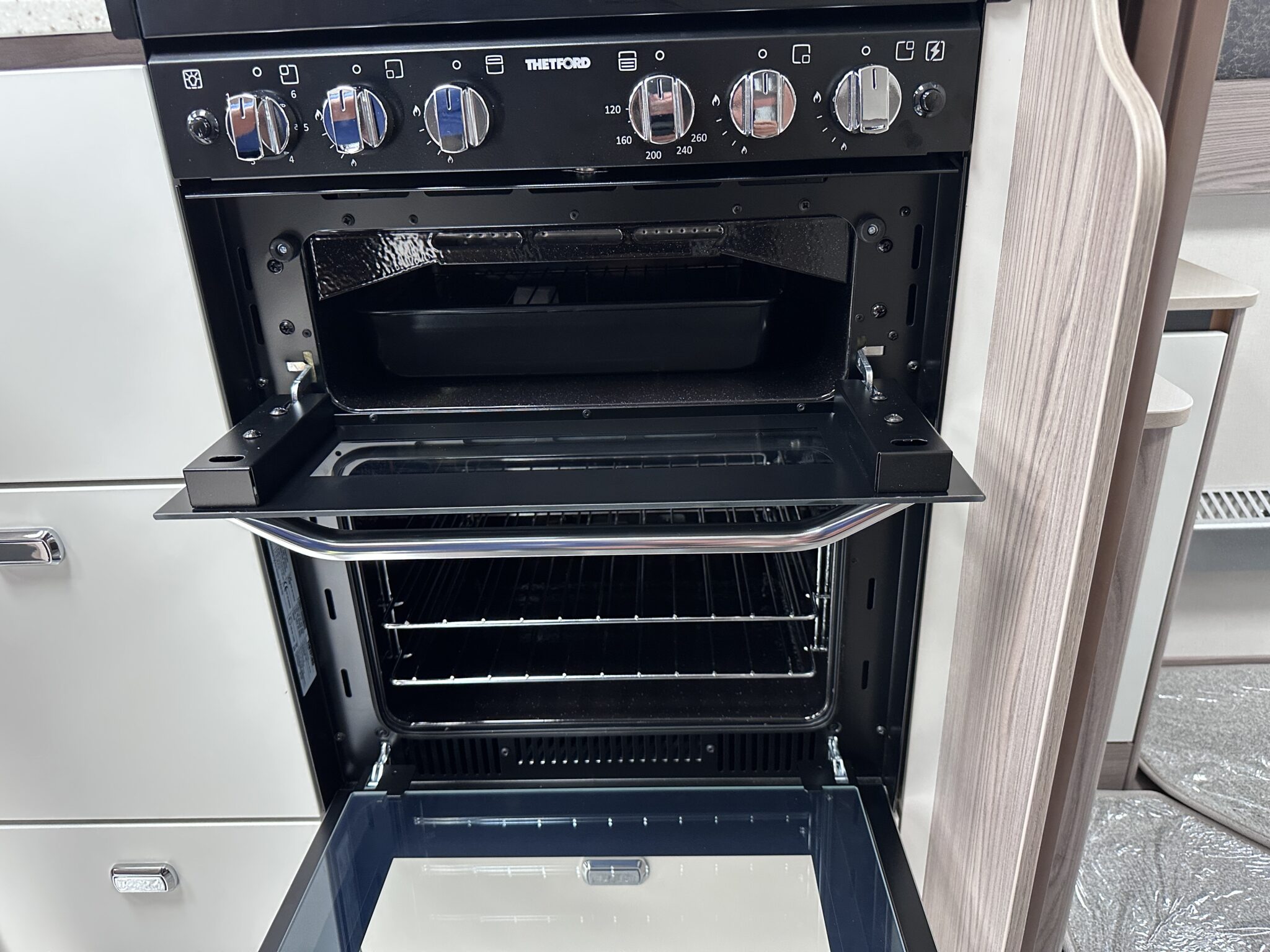 Swift Conqueror 580 — 2027 Season - Image 70