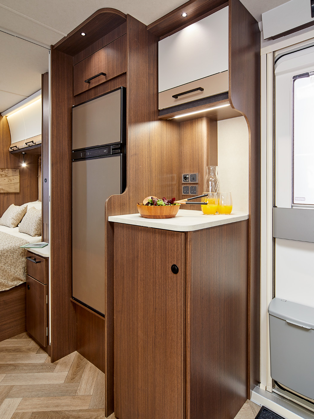 Coachman Laser 875 Xtra — 2027 Season - Image 6