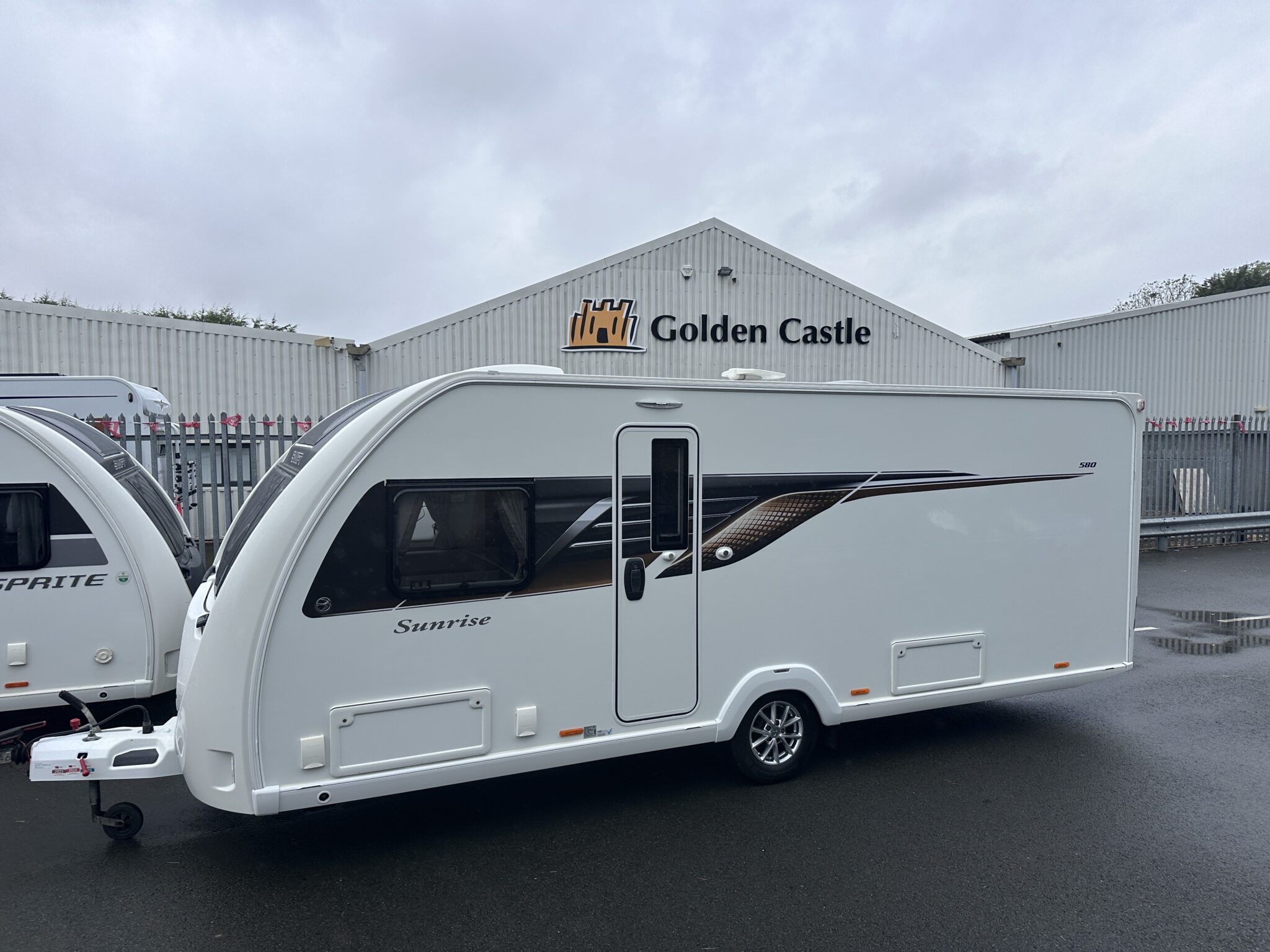 Swift Sunrise 580 – 2022 Caravan - Image 3