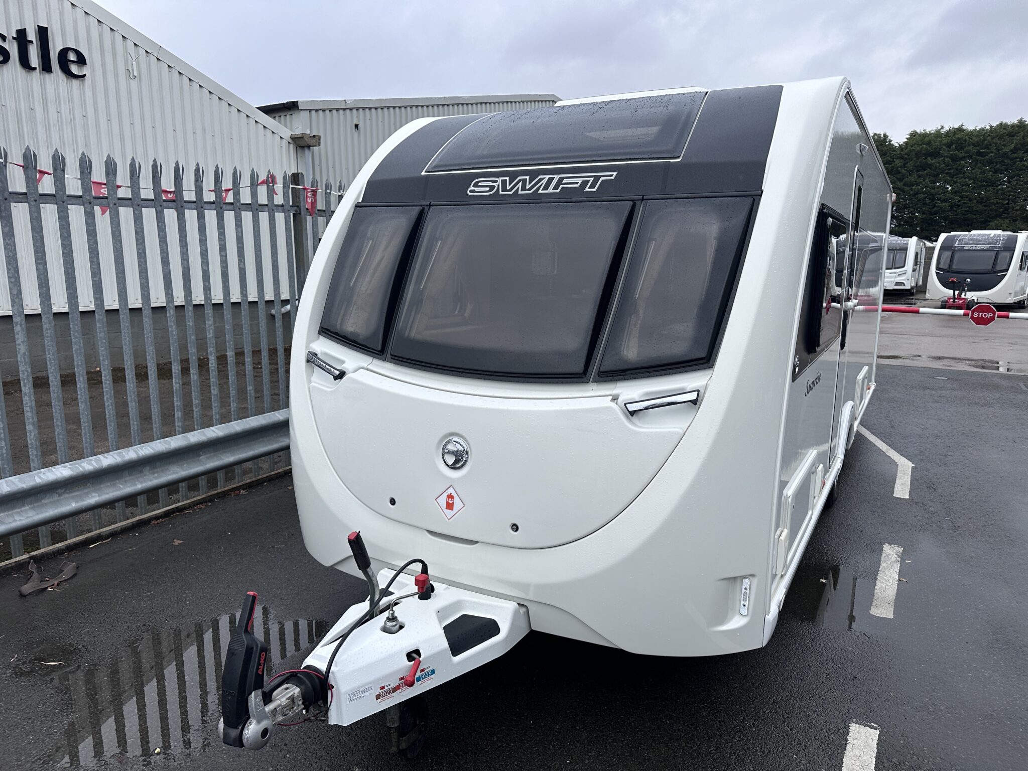 Swift Sunrise 580 – 2022 Caravan - Image 8