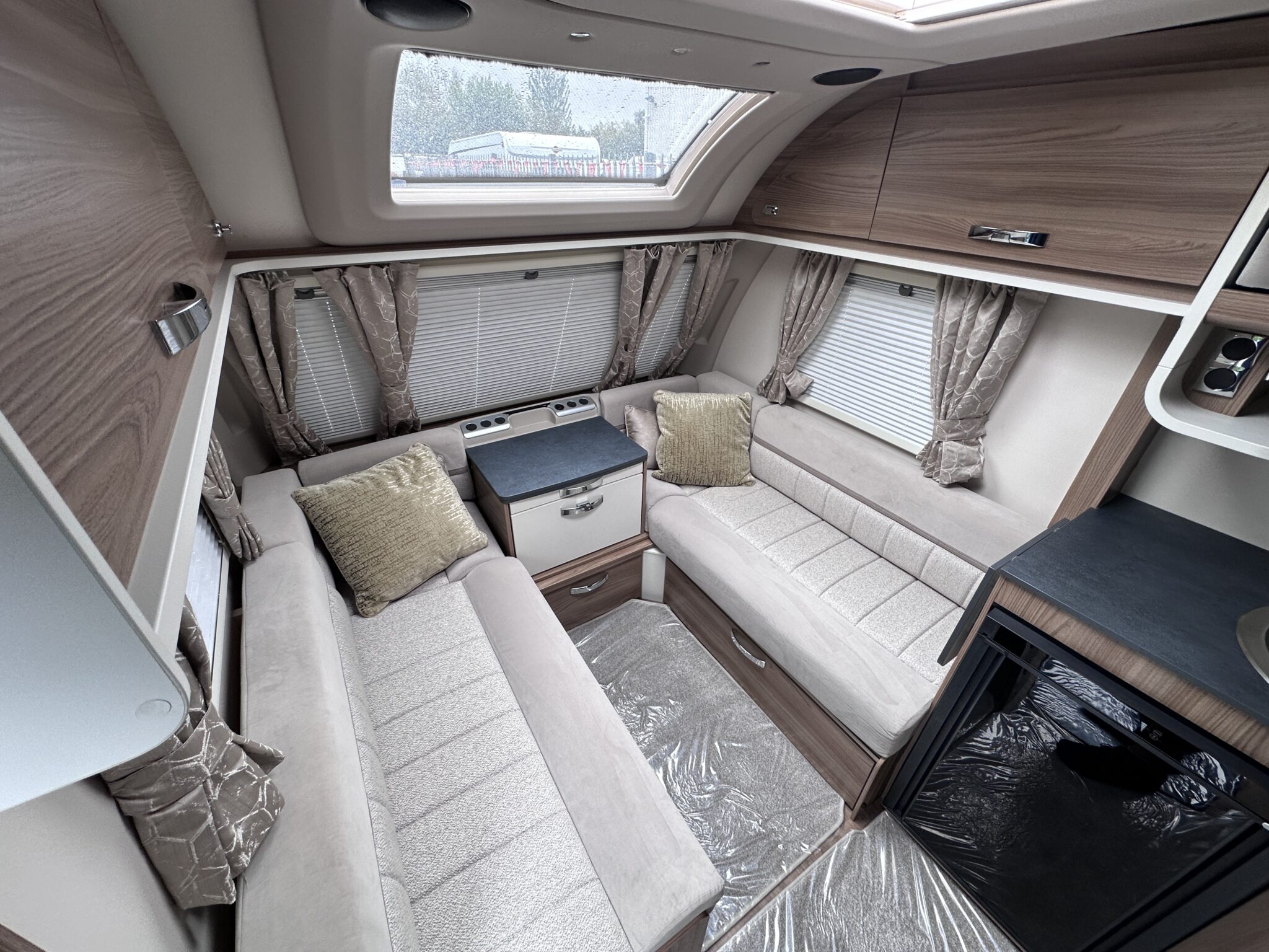 Swift Sunrise 580 – 2022 Caravan - Image 27
