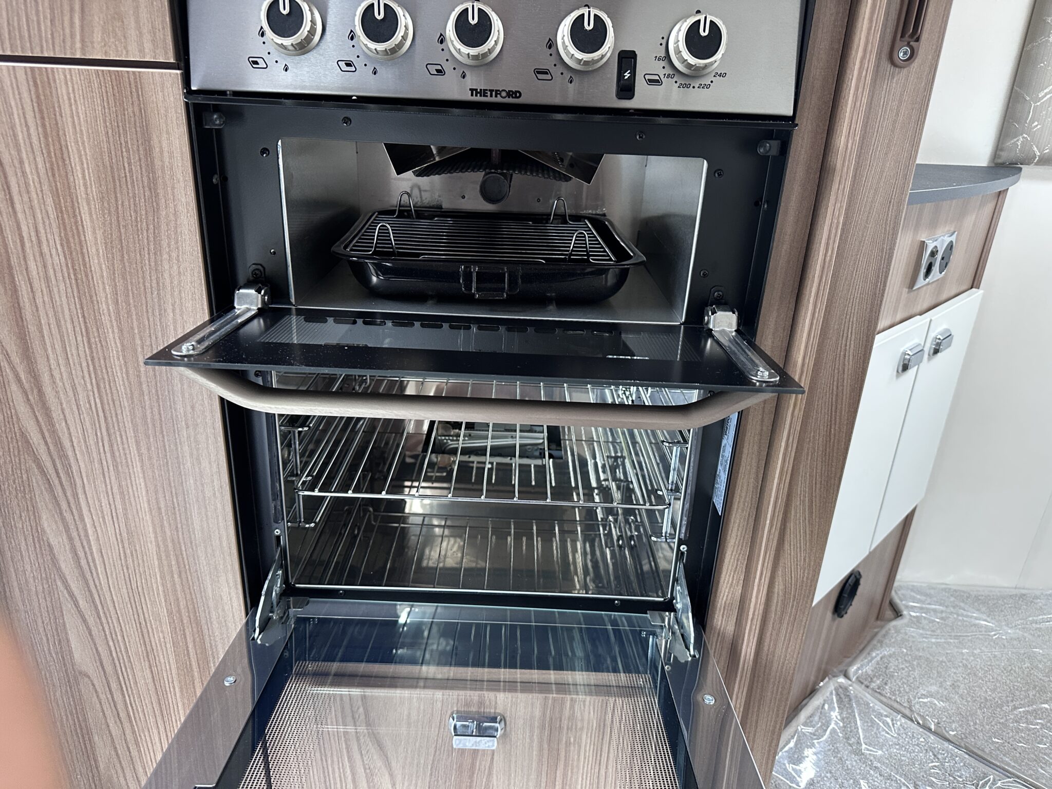Swift Sunrise 580 – 2022 Caravan - Image 63