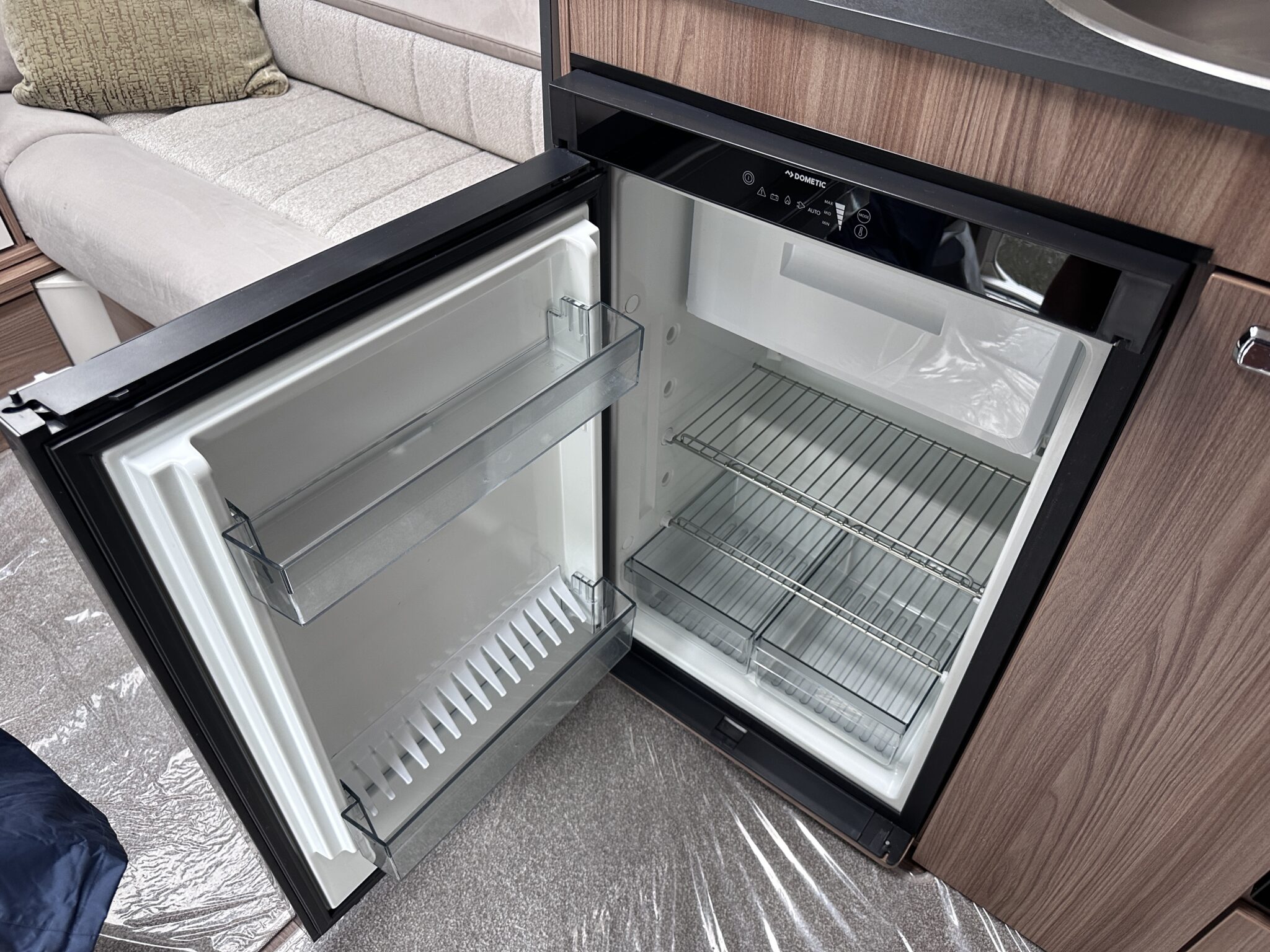 Swift Sunrise 580 – 2022 Caravan - Image 65