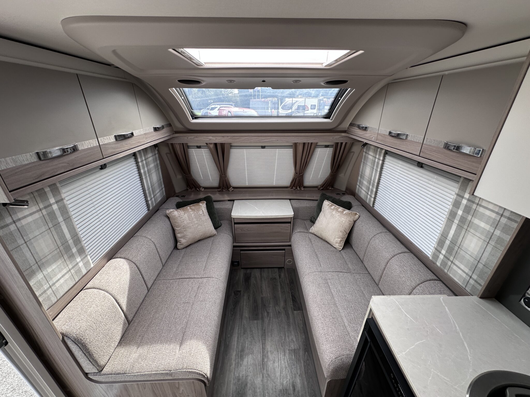 Swift Challenger 580 SE – 2024 Caravan - Image 10