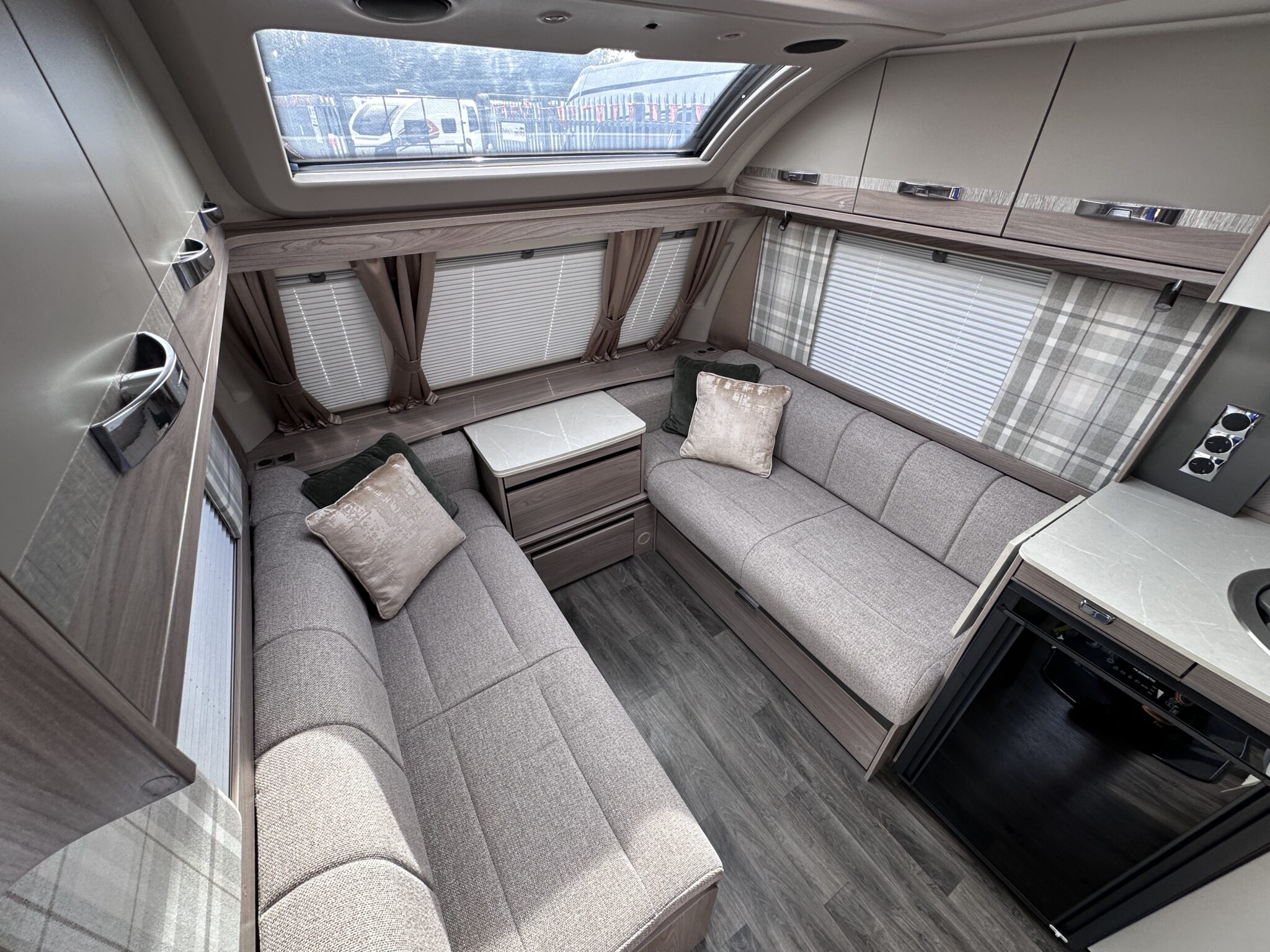 Swift Challenger 580 SE – 2024 Caravan - Image 15