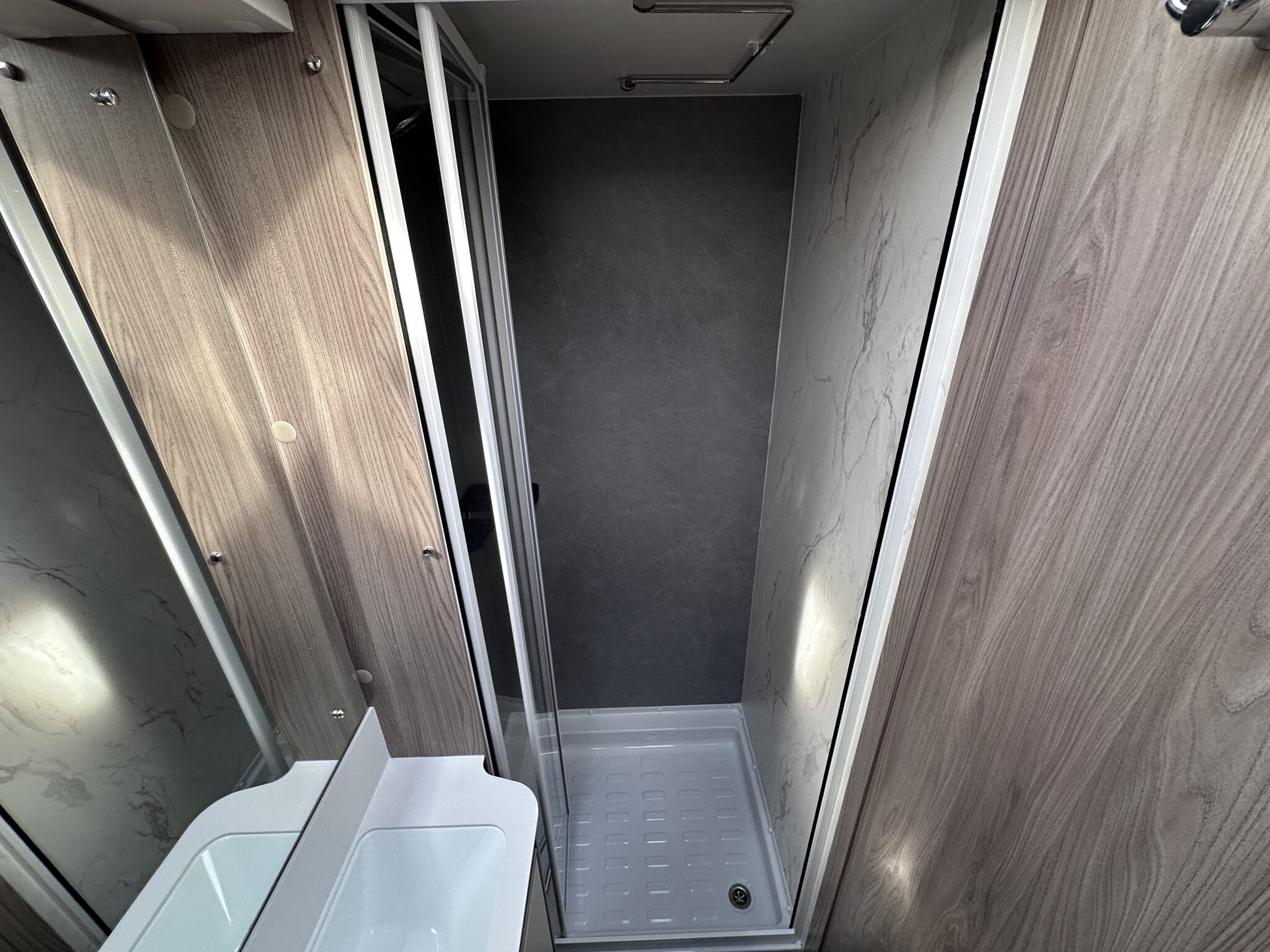 Swift Challenger 580 SE – 2024 Caravan - Image 43