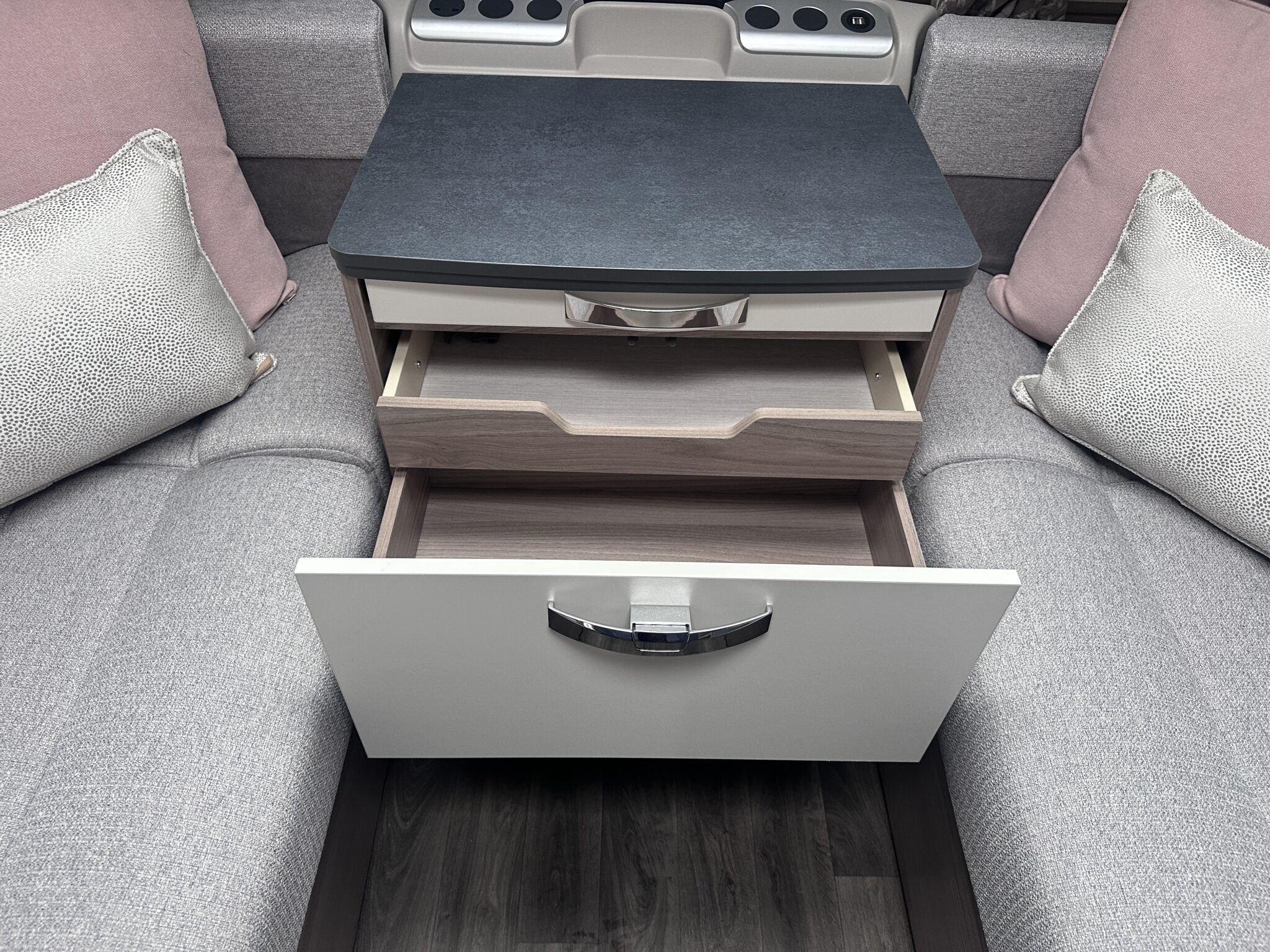 Swift Vogue 480 – 2023 Caravan - Image 41