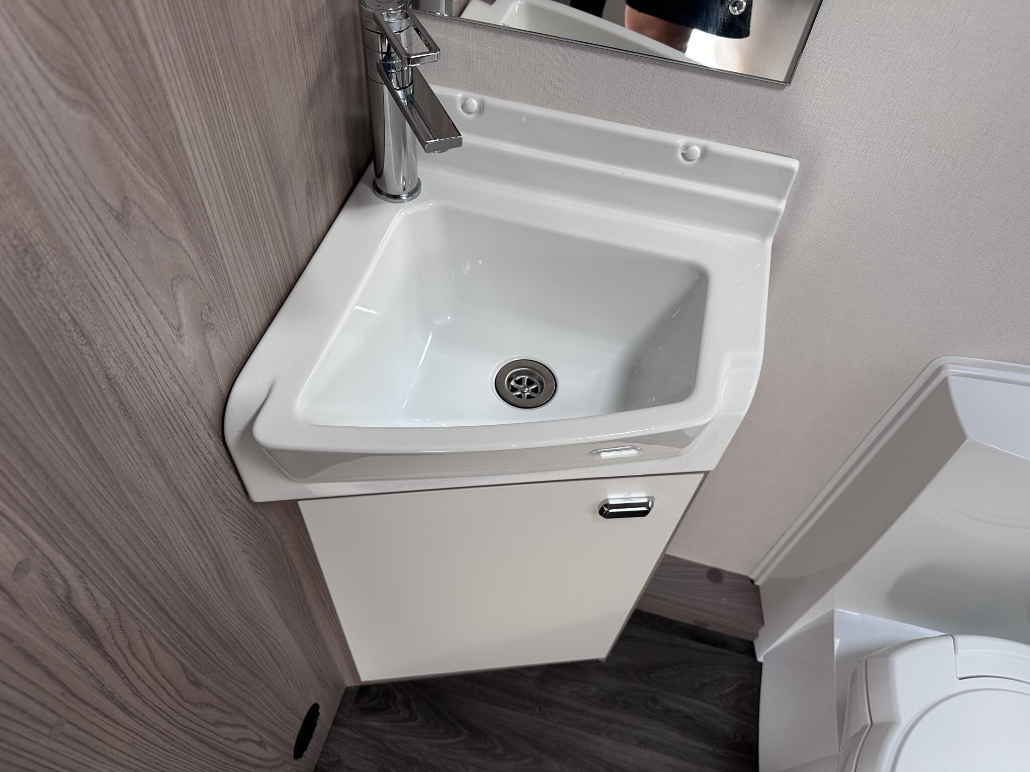 Swift Sprite Alpine 4 DB — 2027 Season - Image 77