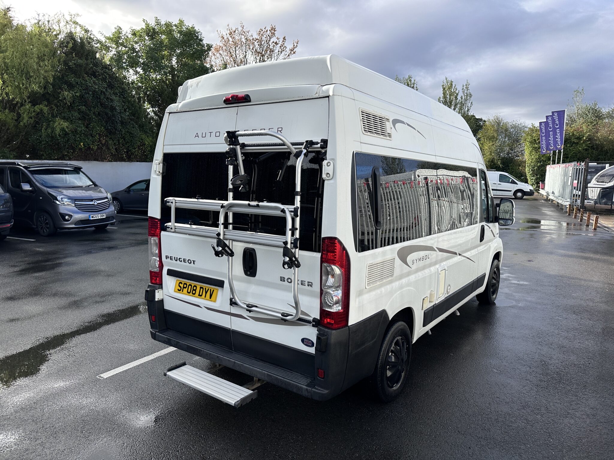 Auto-Sleeper Symbol – 2008 Motorhome - Image 7