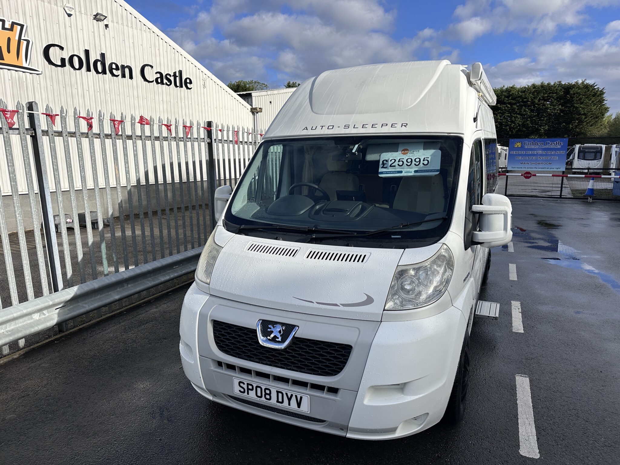 Auto-Sleeper Symbol – 2008 Motorhome - Image 9