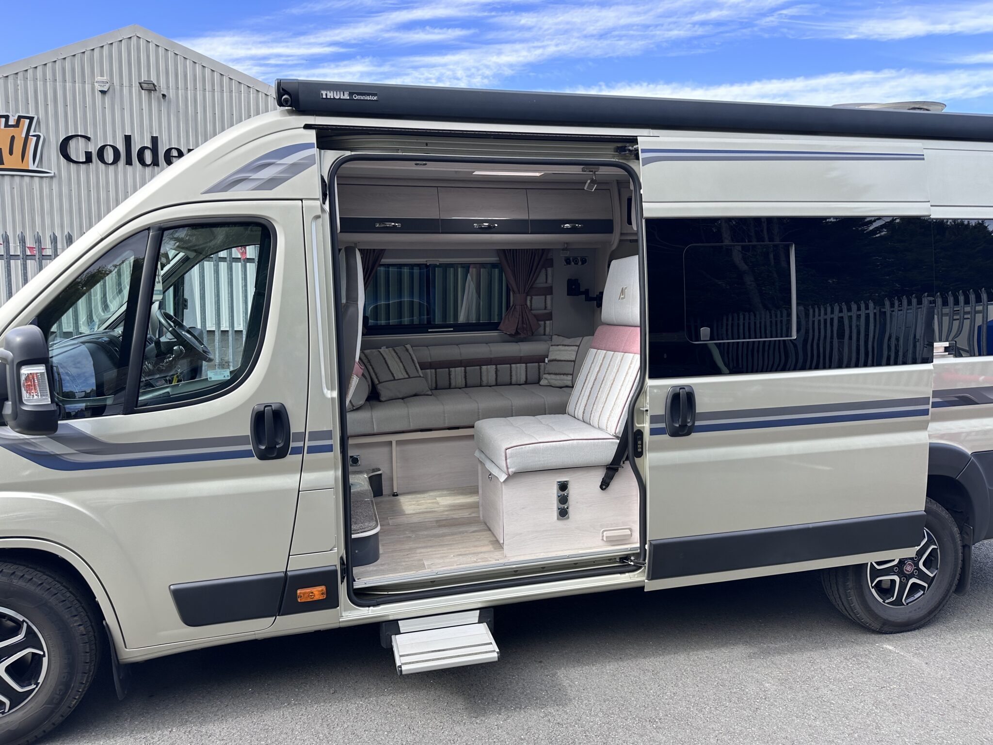 Auto-Sleeper Kemerton XL – 2021 Motorhome - Image 8
