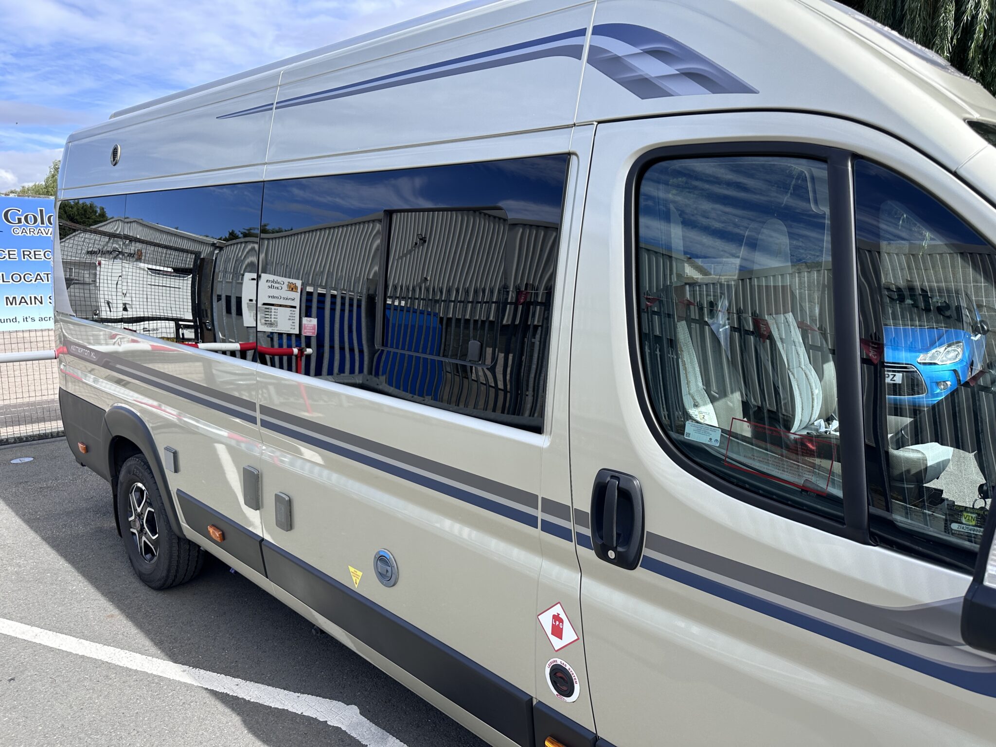 Auto-Sleeper Kemerton XL – 2021 Motorhome - Image 24