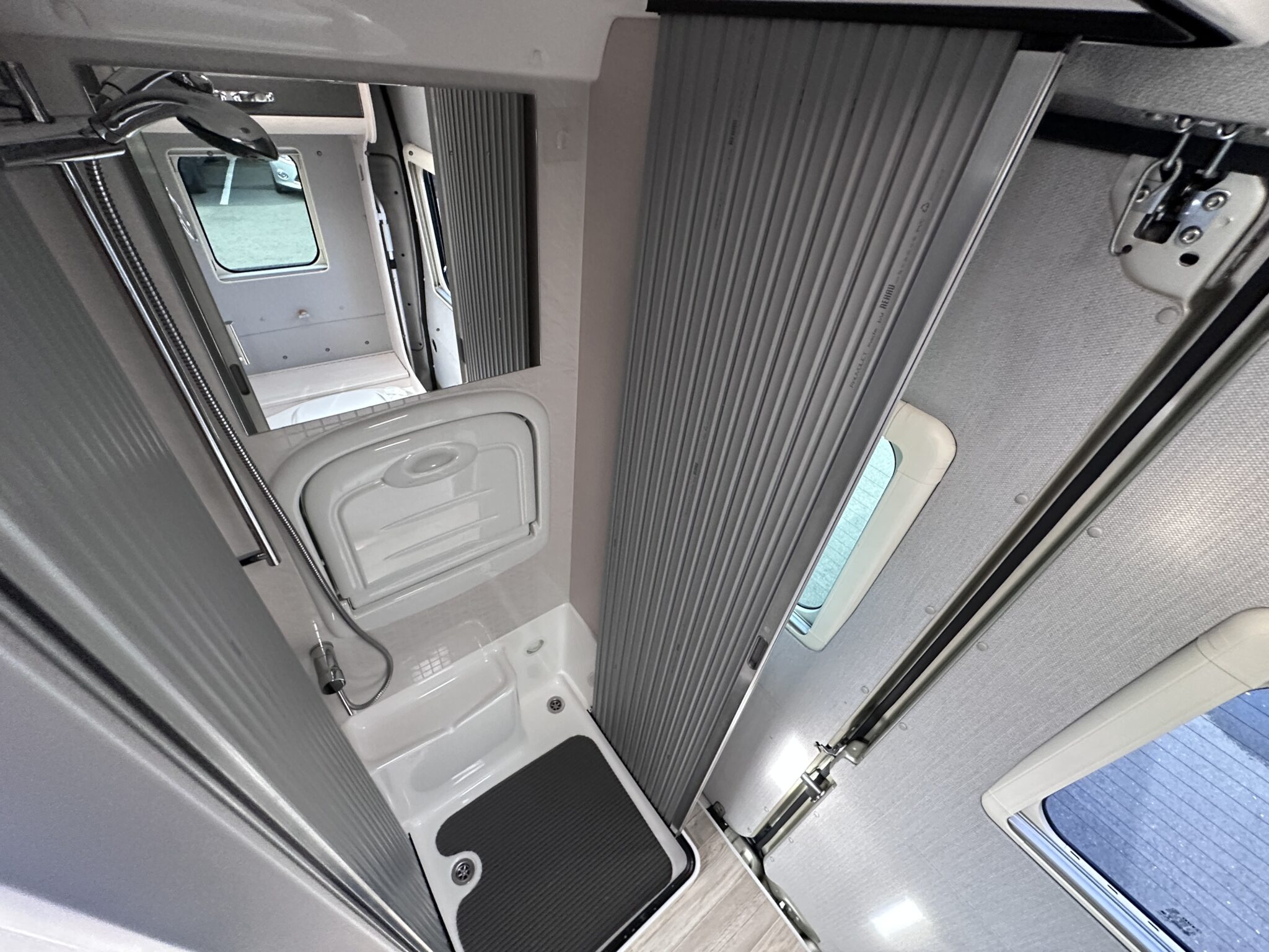 Auto-Sleeper Kemerton XL – 2021 Motorhome - Image 45