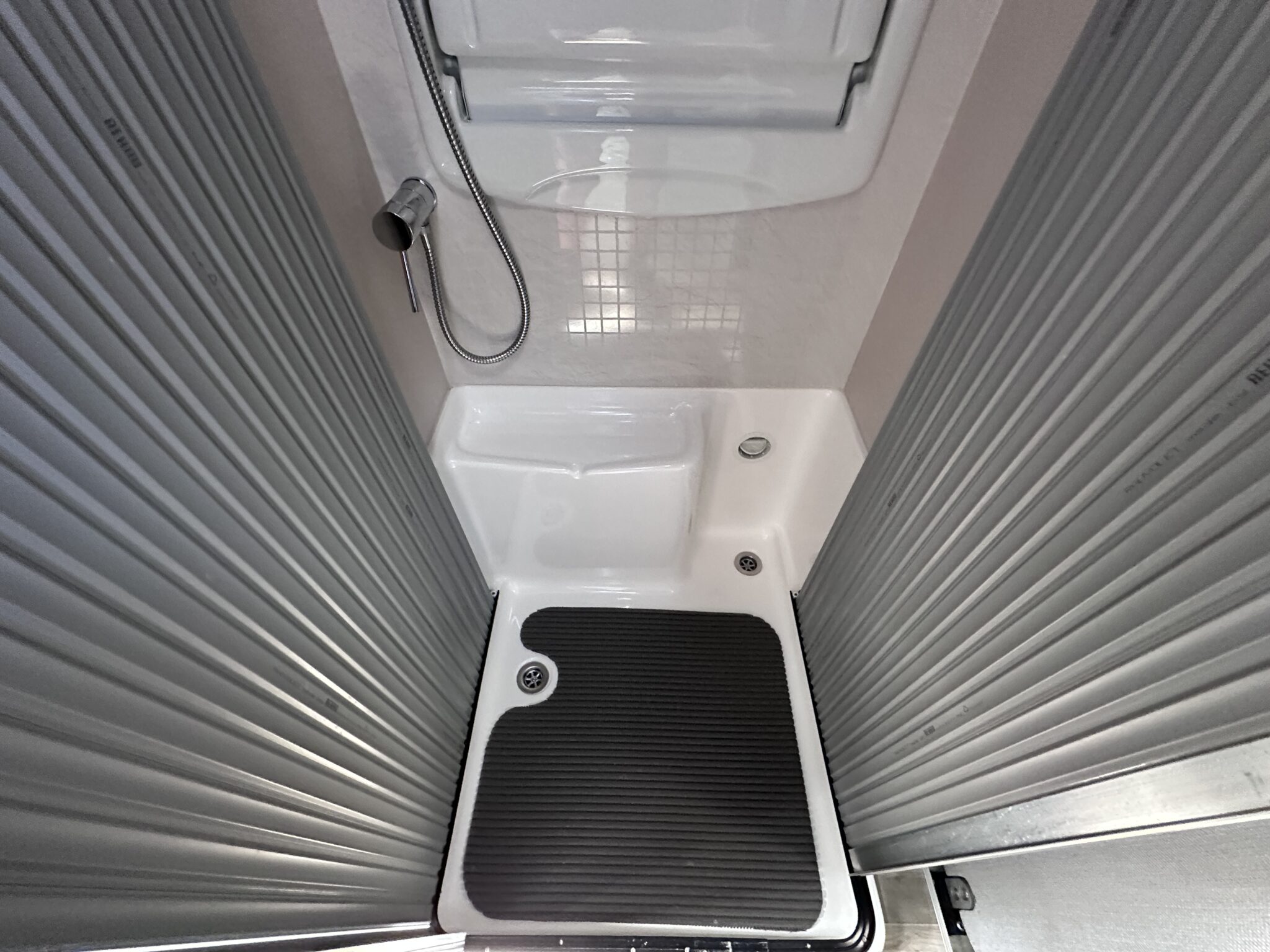 Auto-Sleeper Kemerton XL – 2021 Motorhome - Image 46