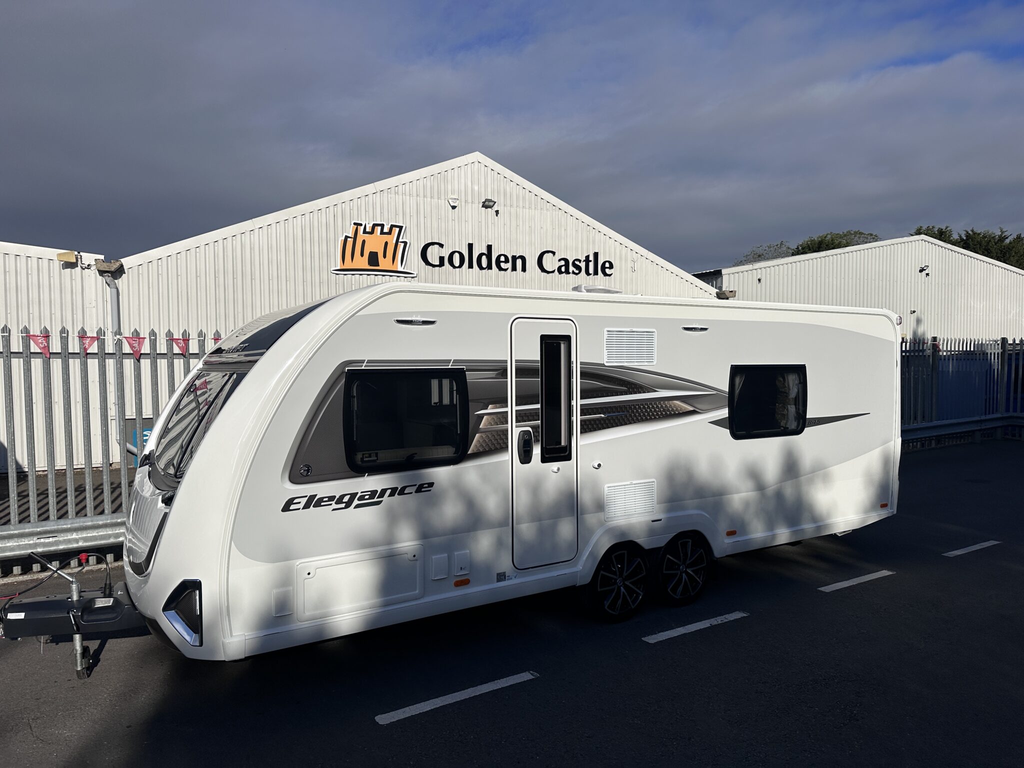 Swift Elegance Grande 845 — 2027 Season - Image 3