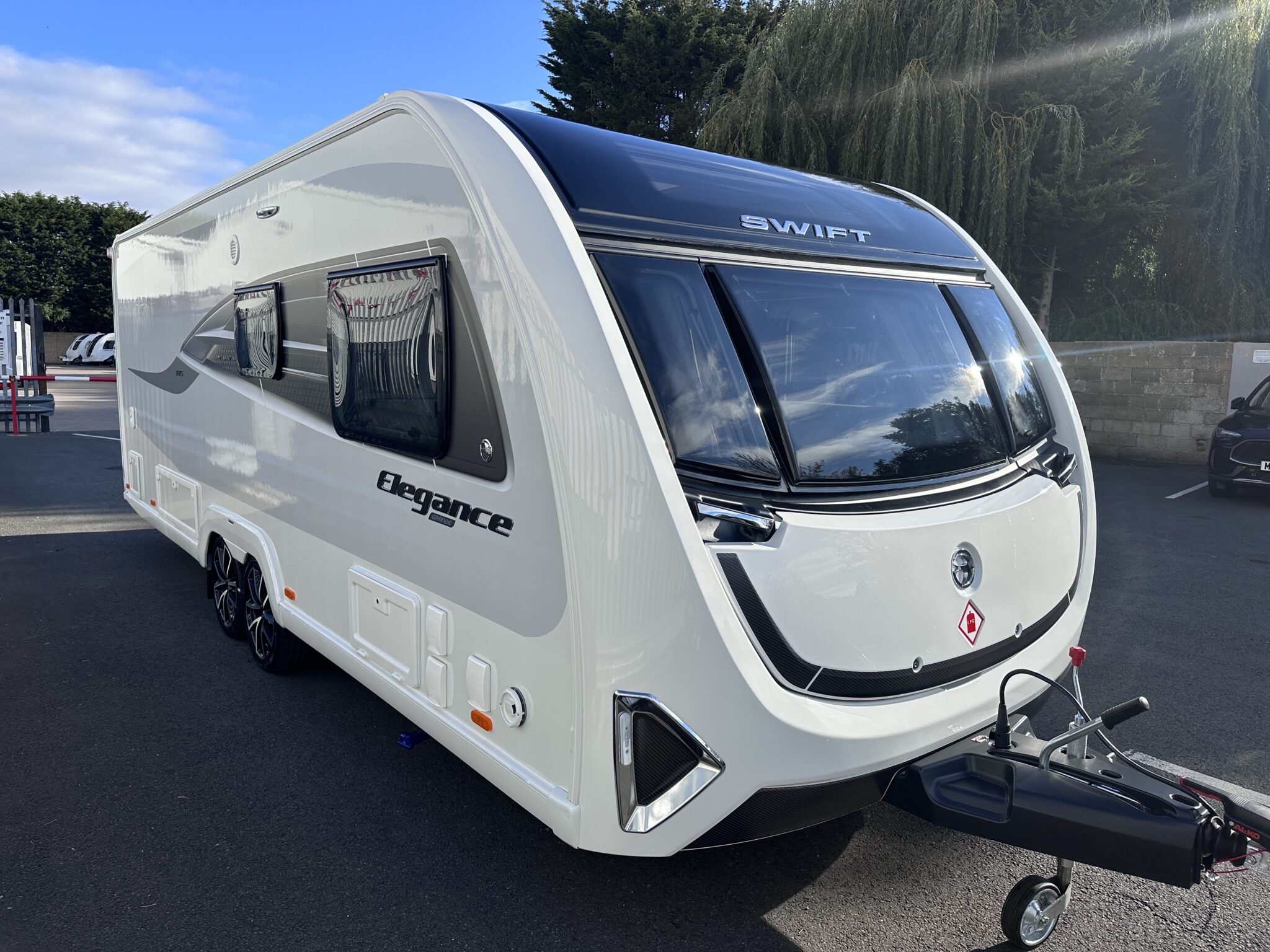 Swift Elegance Grande 845 — 2027 Season - Image 11