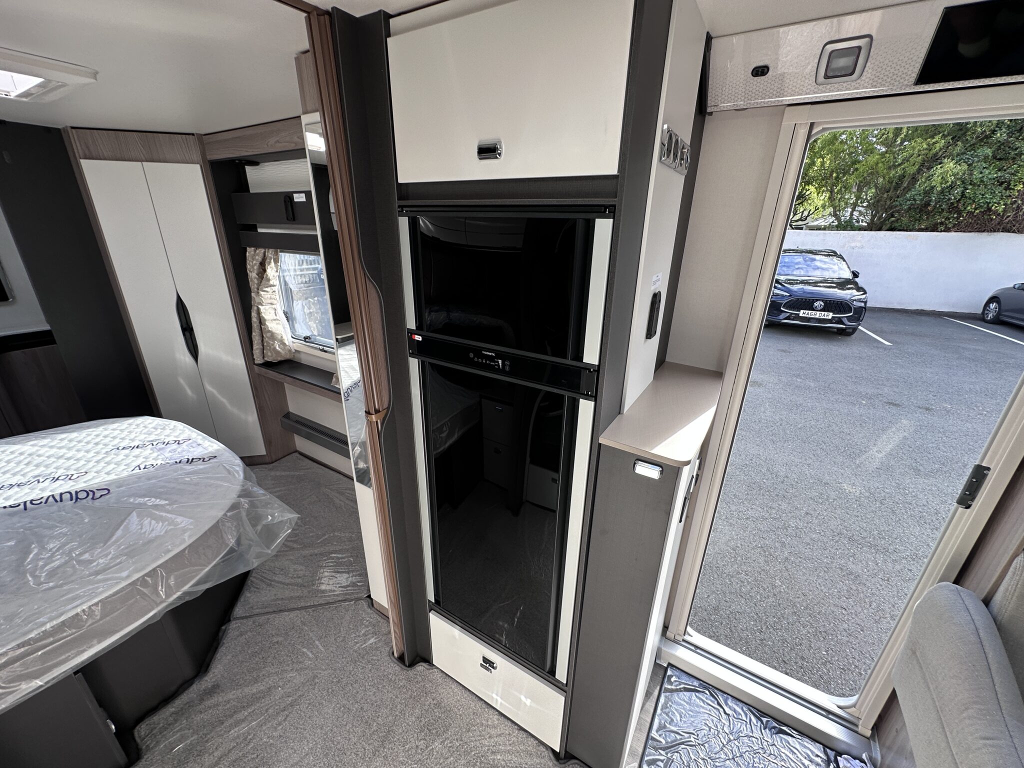 Swift Elegance Grande 845 — 2027 Season - Image 35