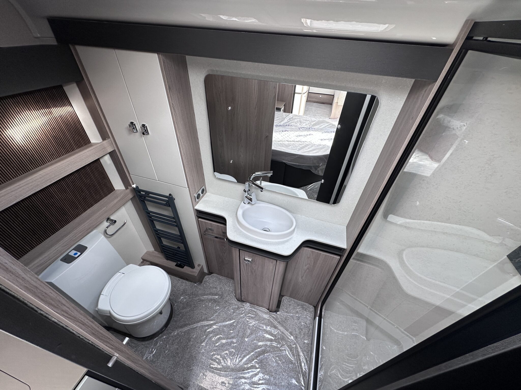 Swift Elegance Grande 845 — 2027 Season - Image 38