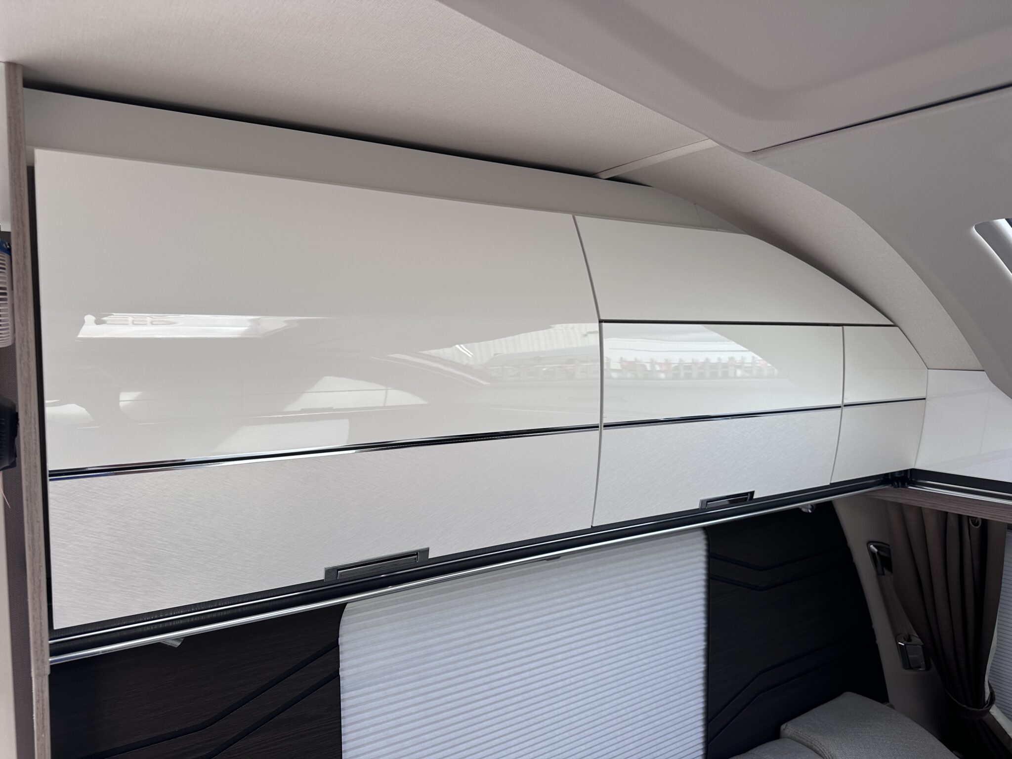 Swift Elegance Grande 845 — 2027 Season - Image 41