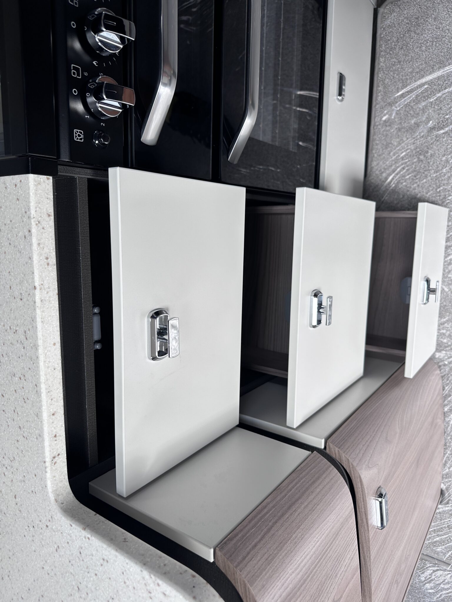 Swift Elegance Grande 845 — 2027 Season - Image 72