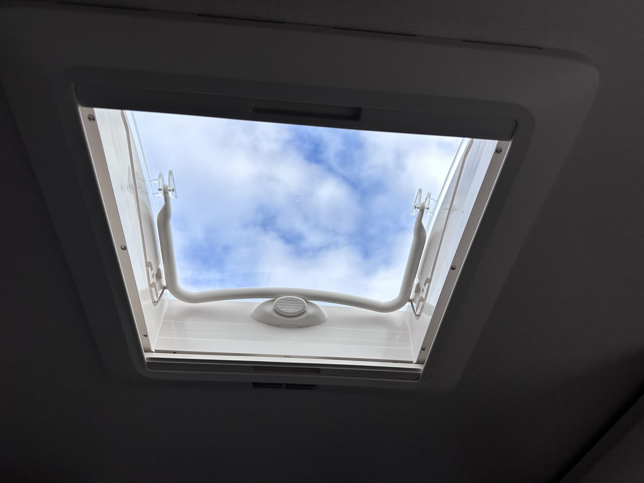 Swift Elegance Grande 845 — 2027 Season - Image 75