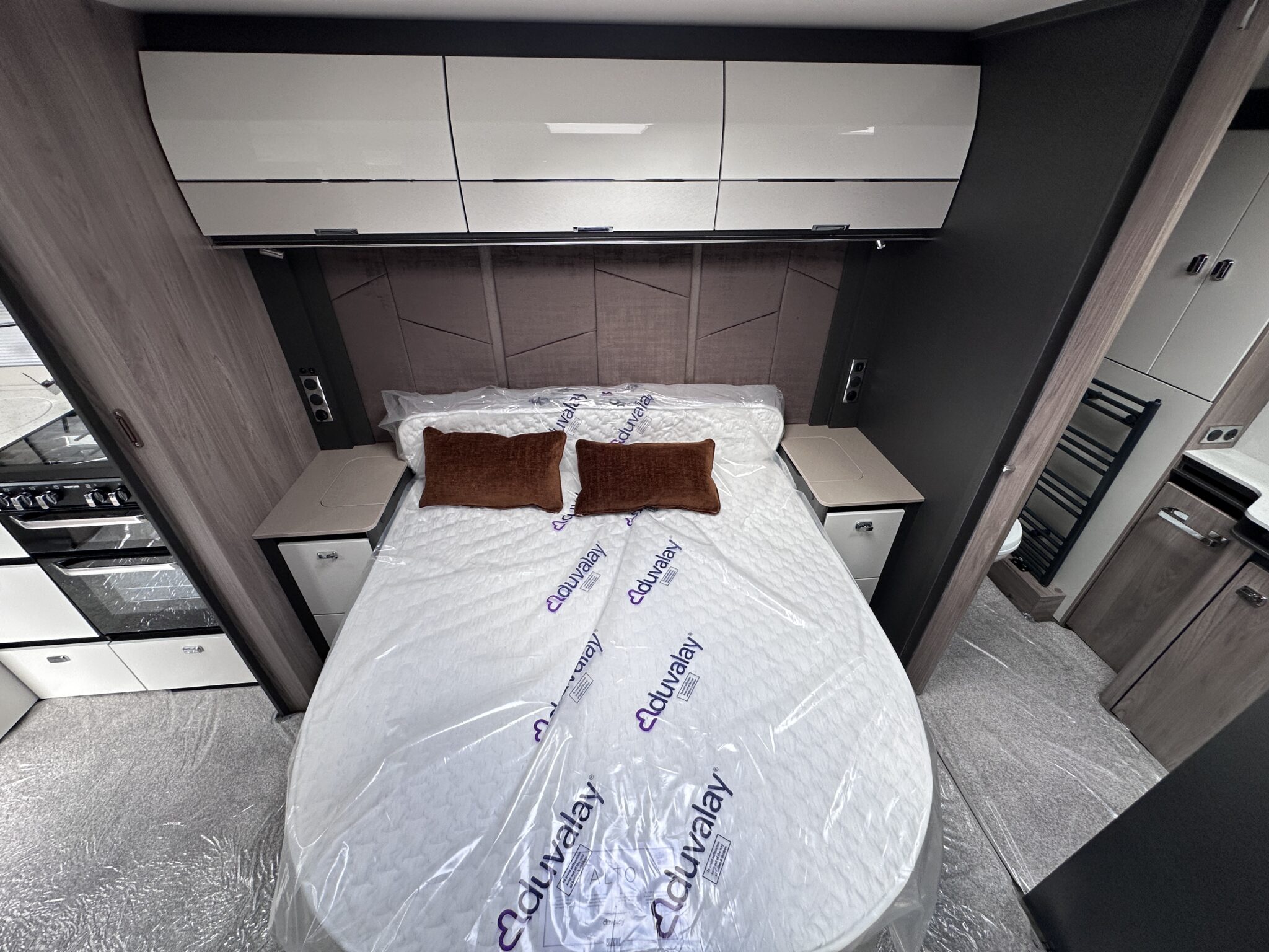 Swift Elegance Grande 845 — 2027 Season - Image 77