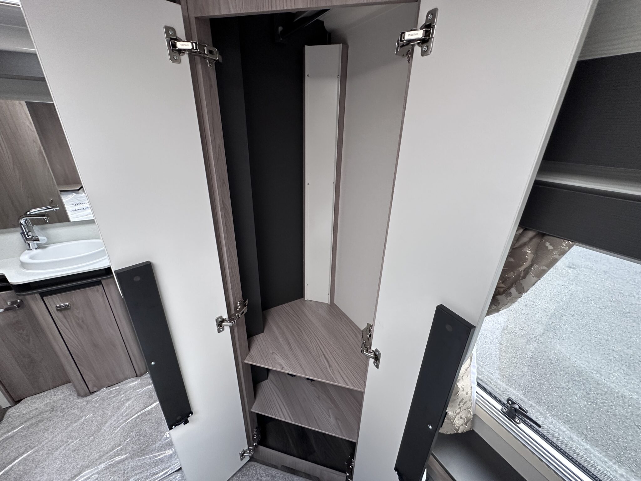 Swift Elegance Grande 845 — 2027 Season - Image 87