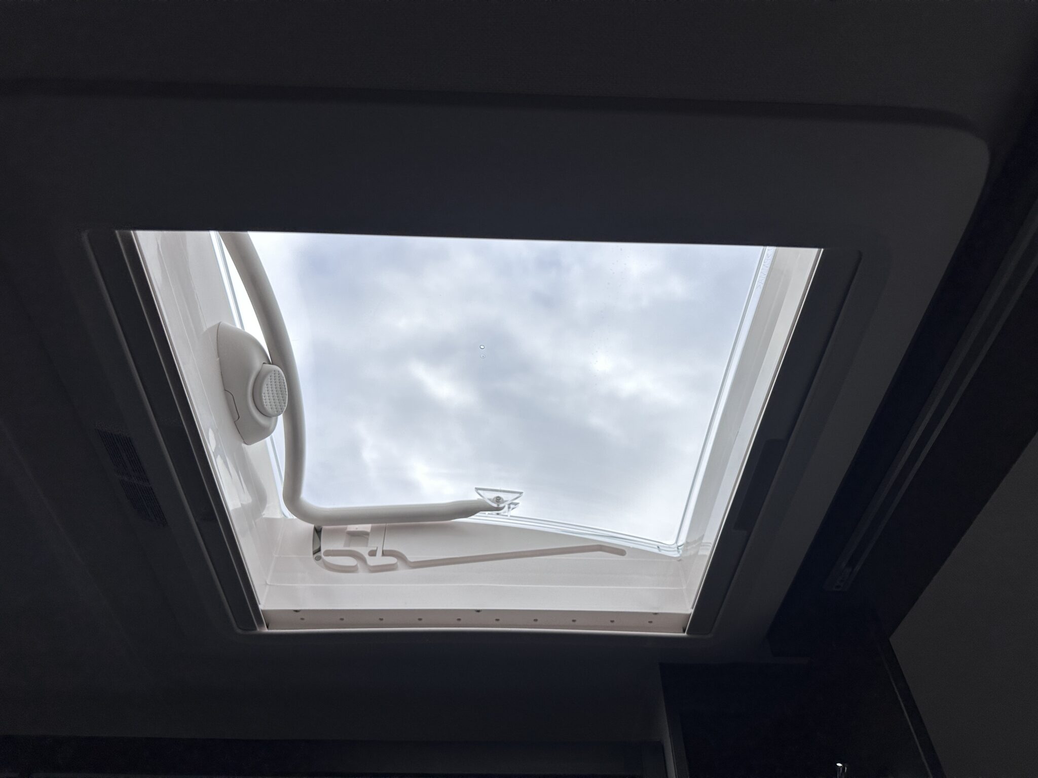 Swift Elegance Grande 845 — 2027 Season - Image 102